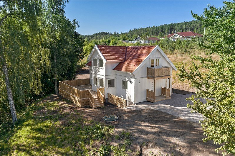 Villa/Hus, 2 rooms, 137 sqm, Västerlanda