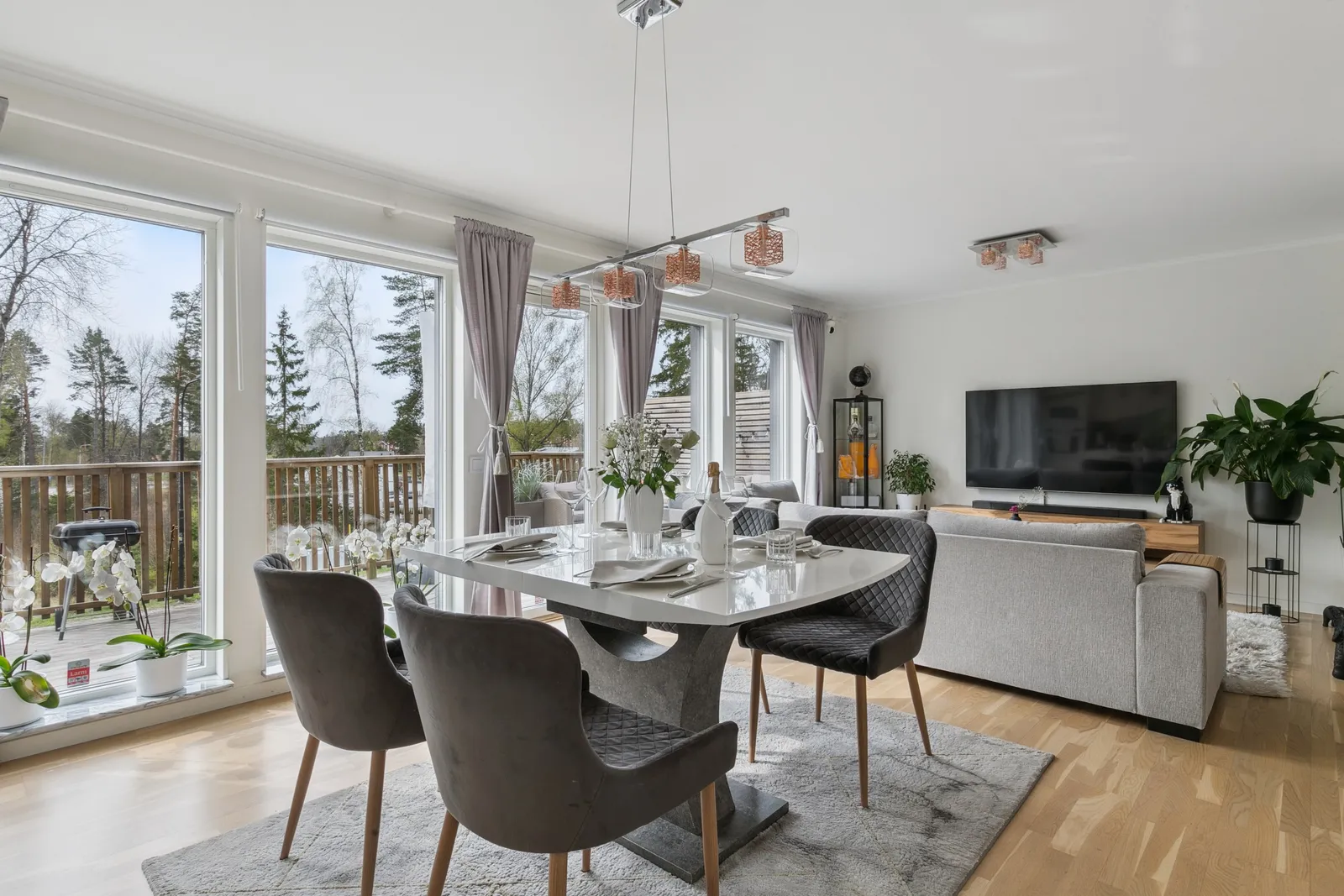 Radhus, 6 rooms, 131 sqm, Skogås