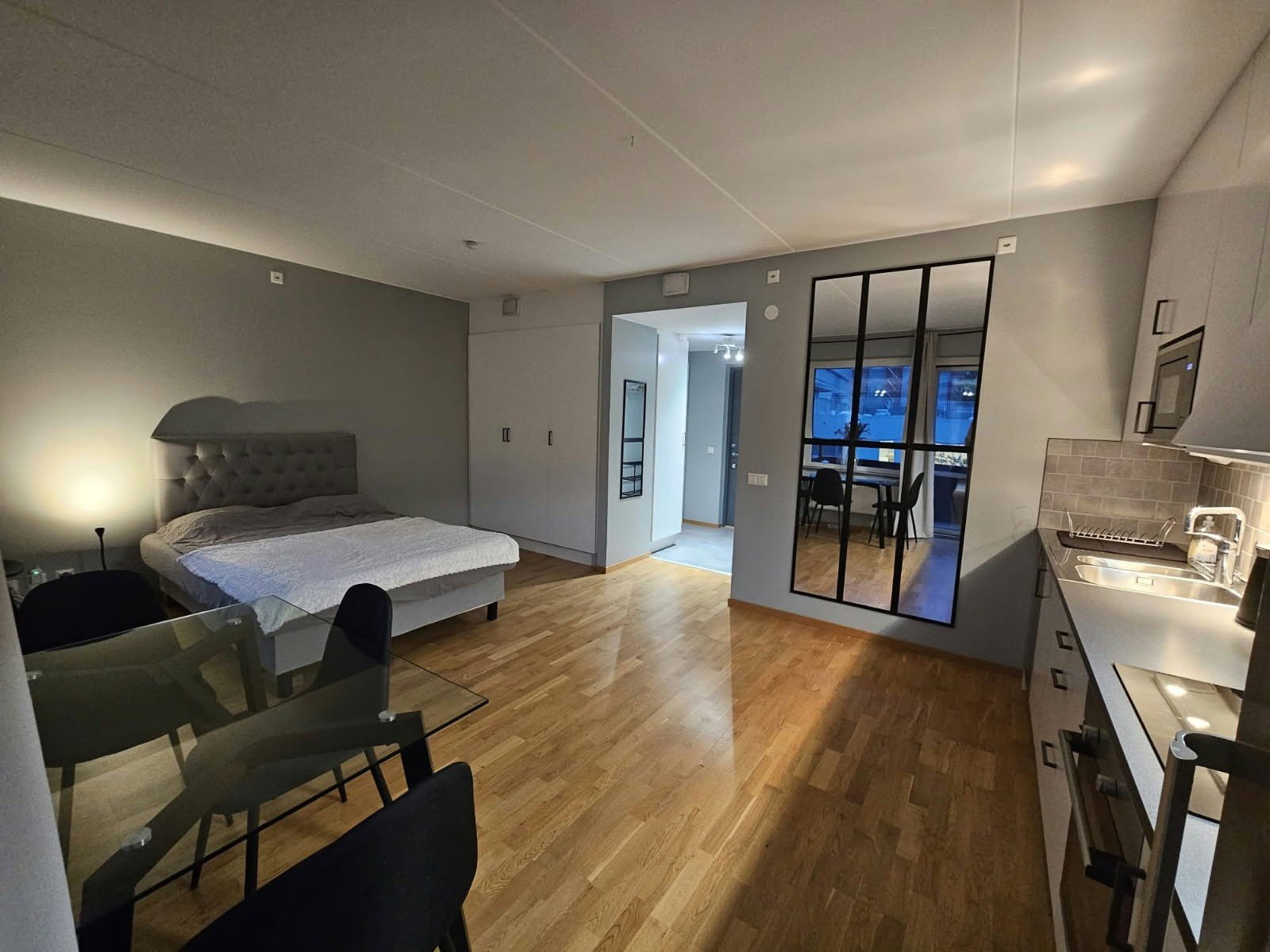 1 rok · 35 m² i Sundbyberg – bild 3