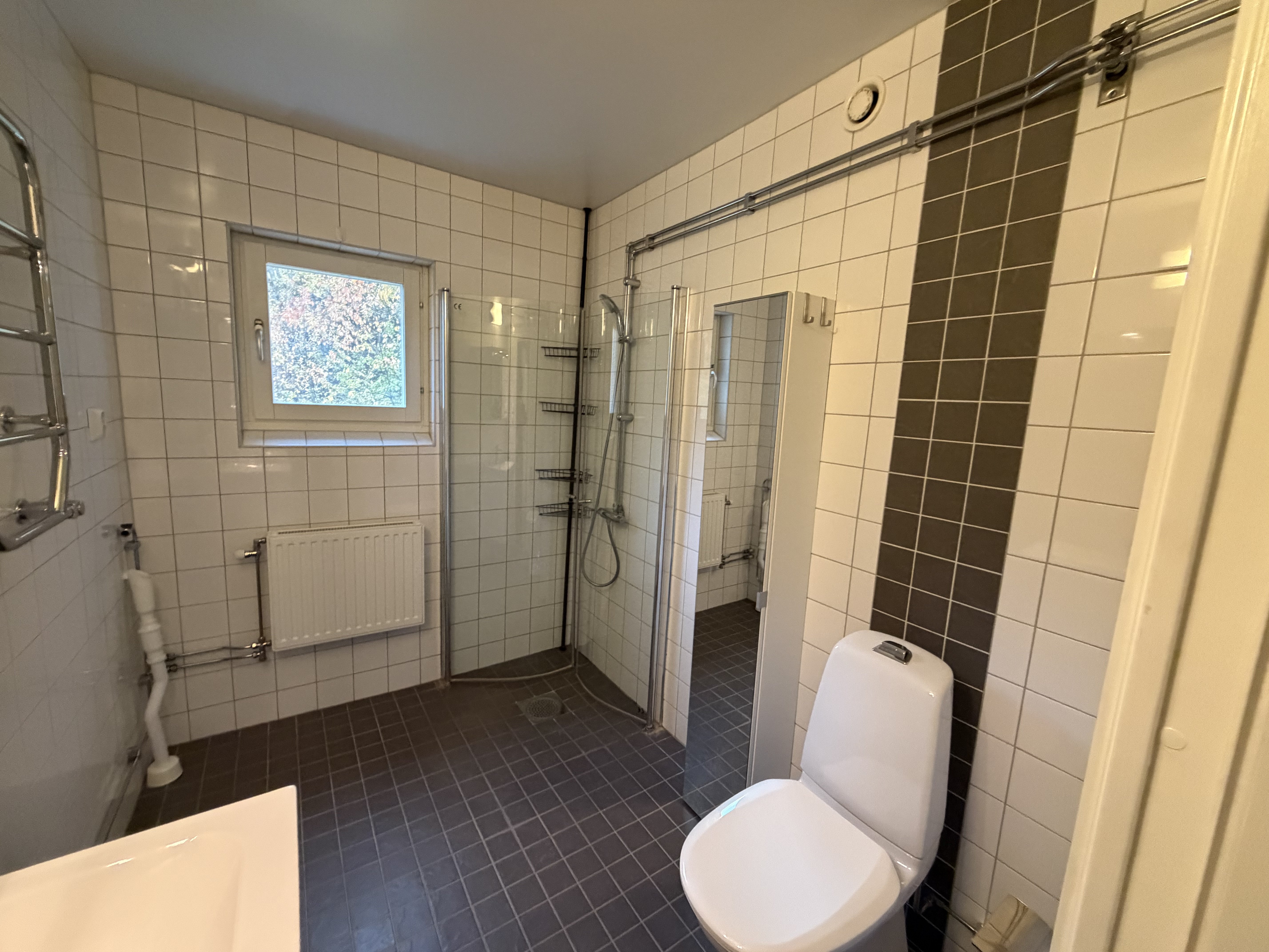 2 rok · 65 m² i Enköping – bild 3