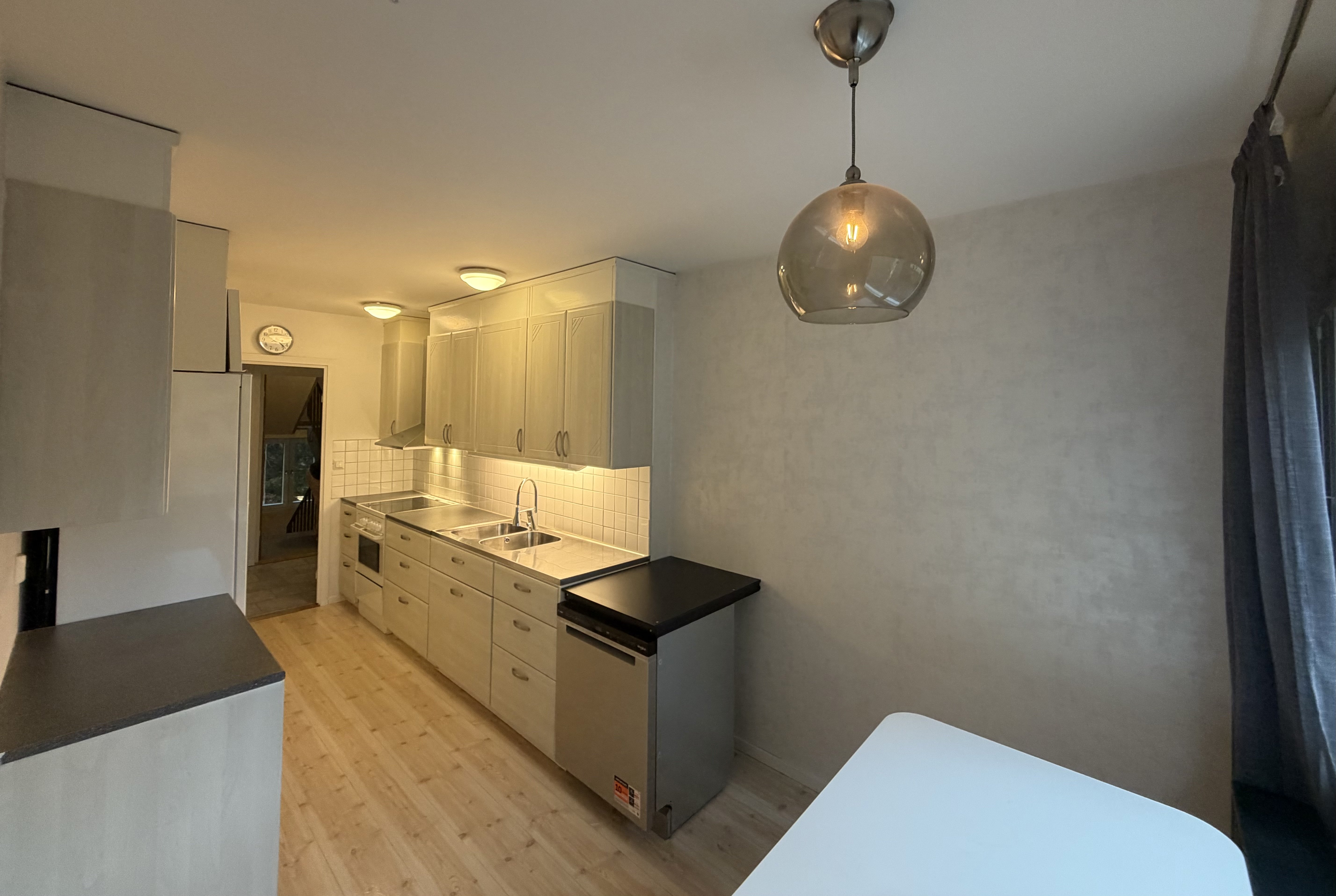 2 rok · 65 m² i Enköping – bild 2