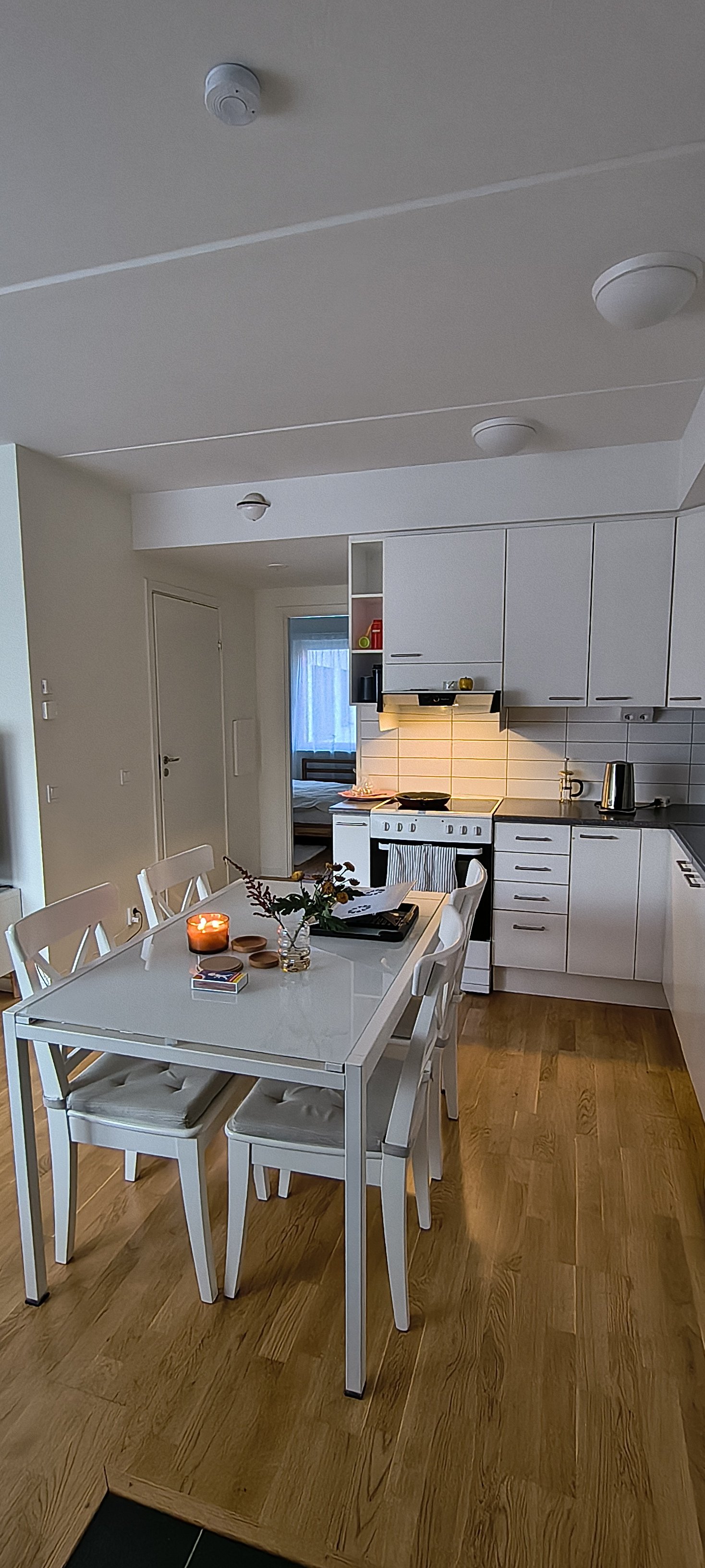 Lägenhet, 3 rooms, 43 sqm, Huddinge