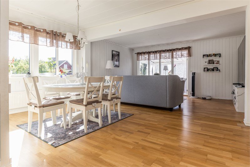 5 rok · 160 m² i Smedjebacken – bild 4