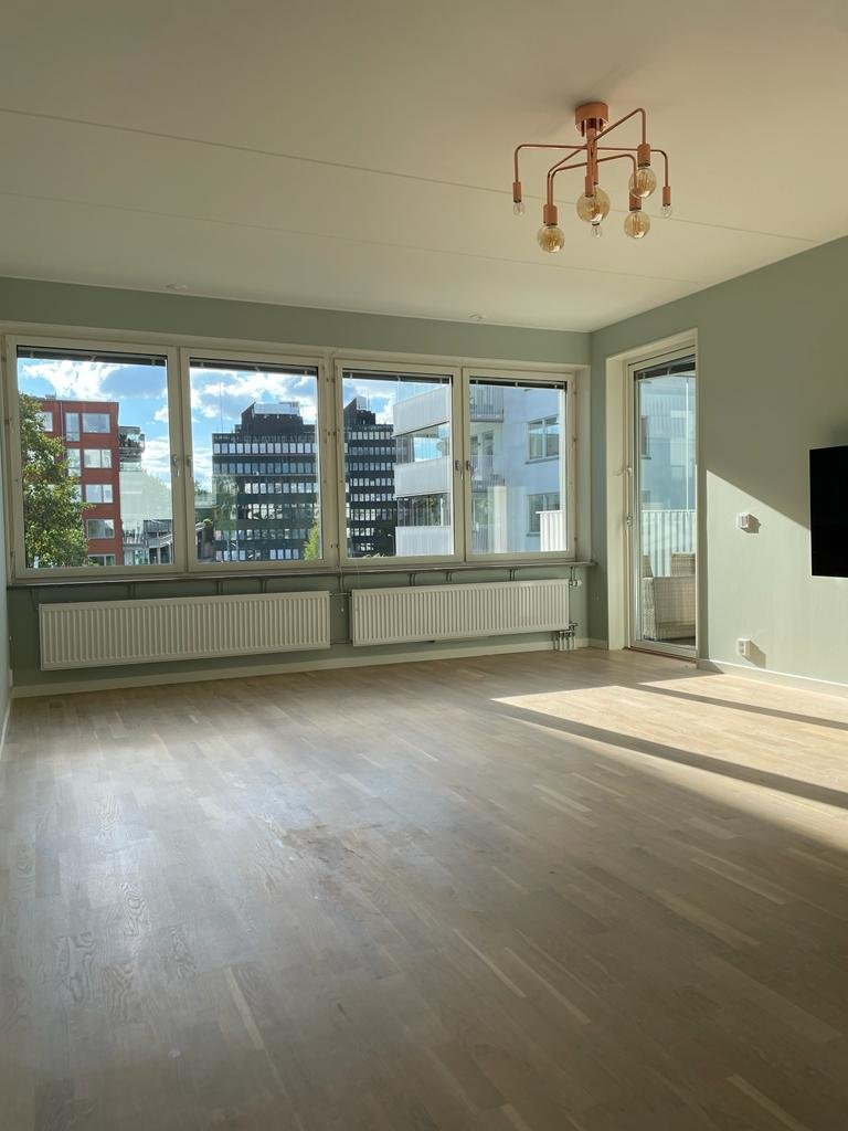 5 rok · 105 m² i Sundbyberg – bild 2