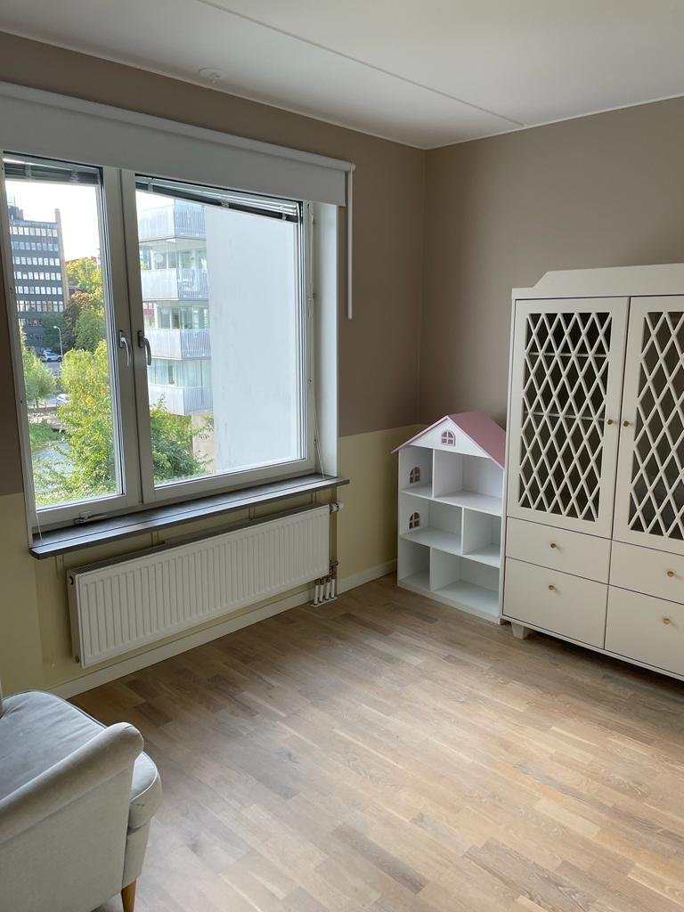 5 rok · 105 m² i Sundbyberg – bild 5
