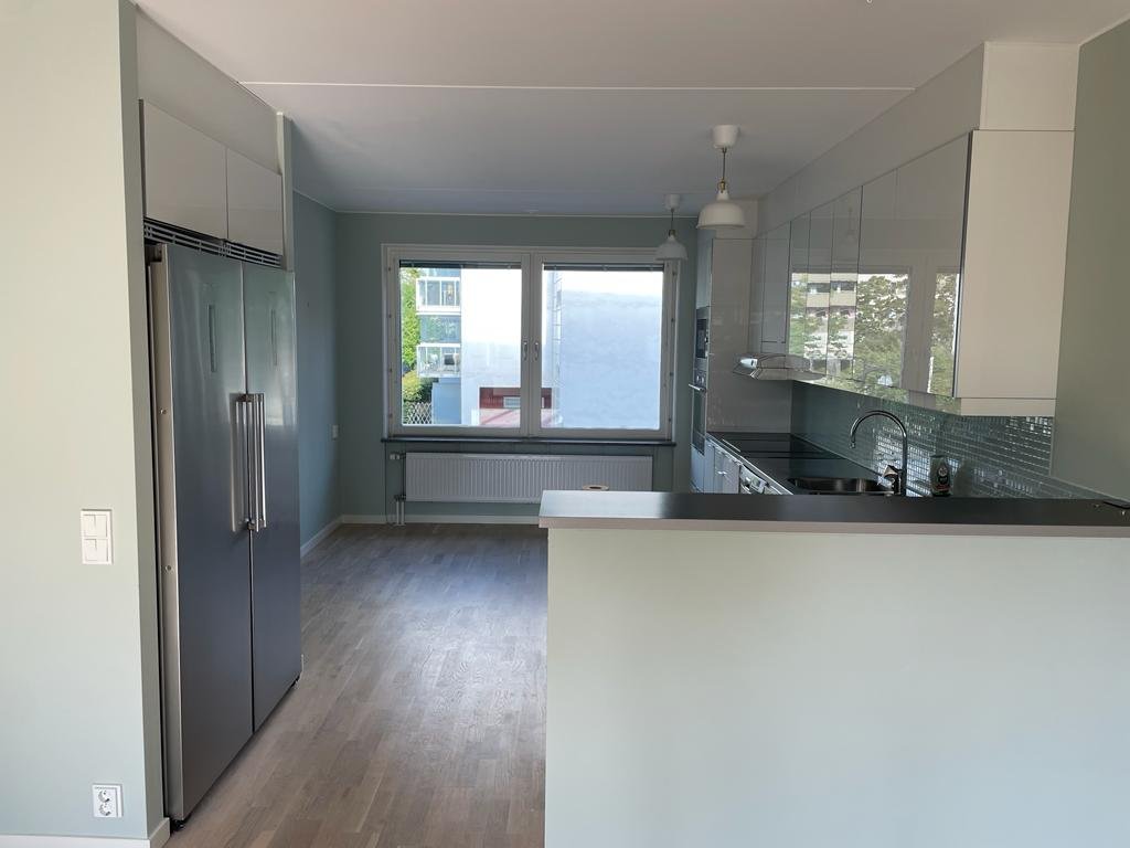 5 rok · 105 m² i Sundbyberg – bild 6