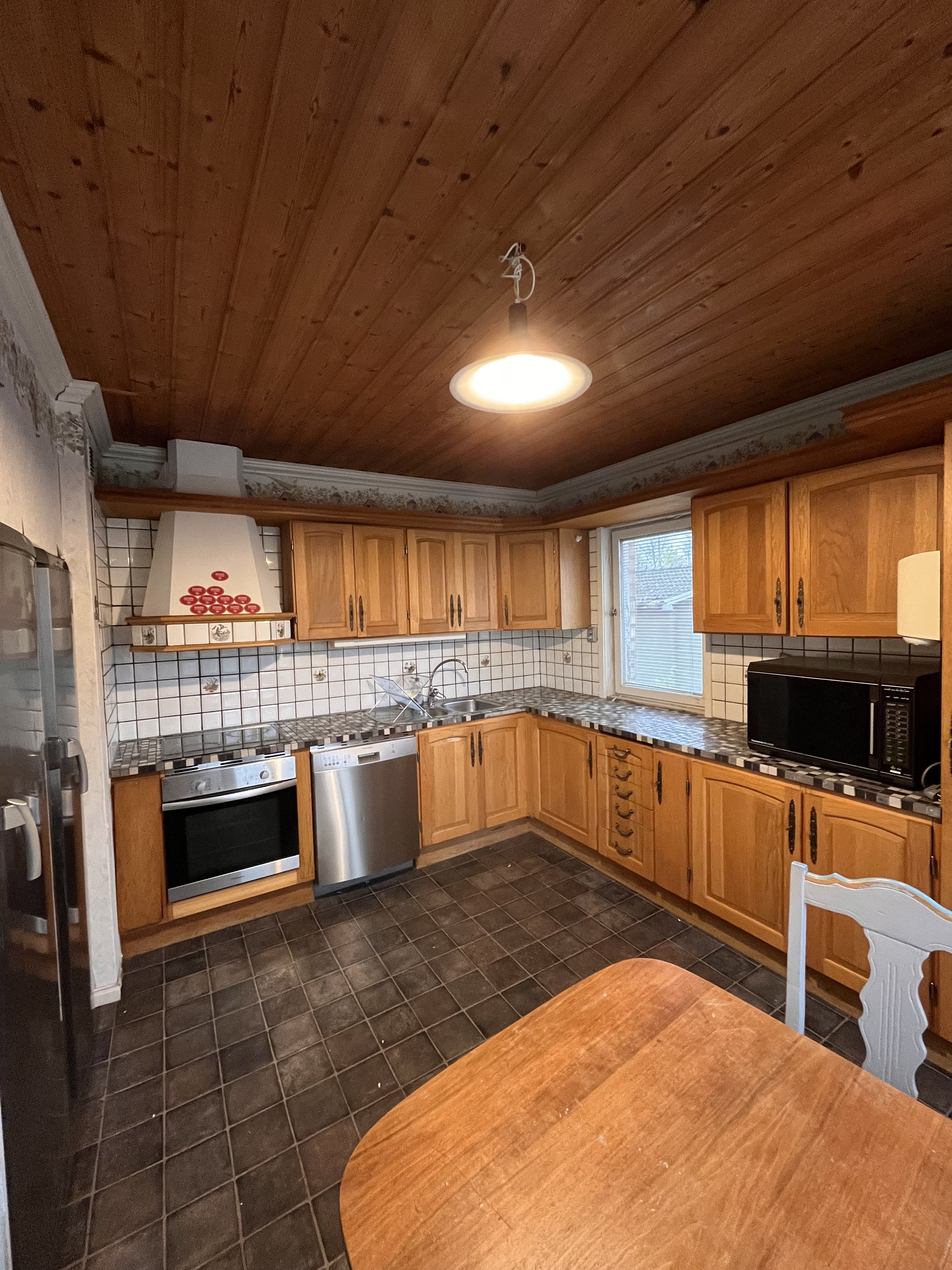 7 rok · 220 m² i Grums – bild 4