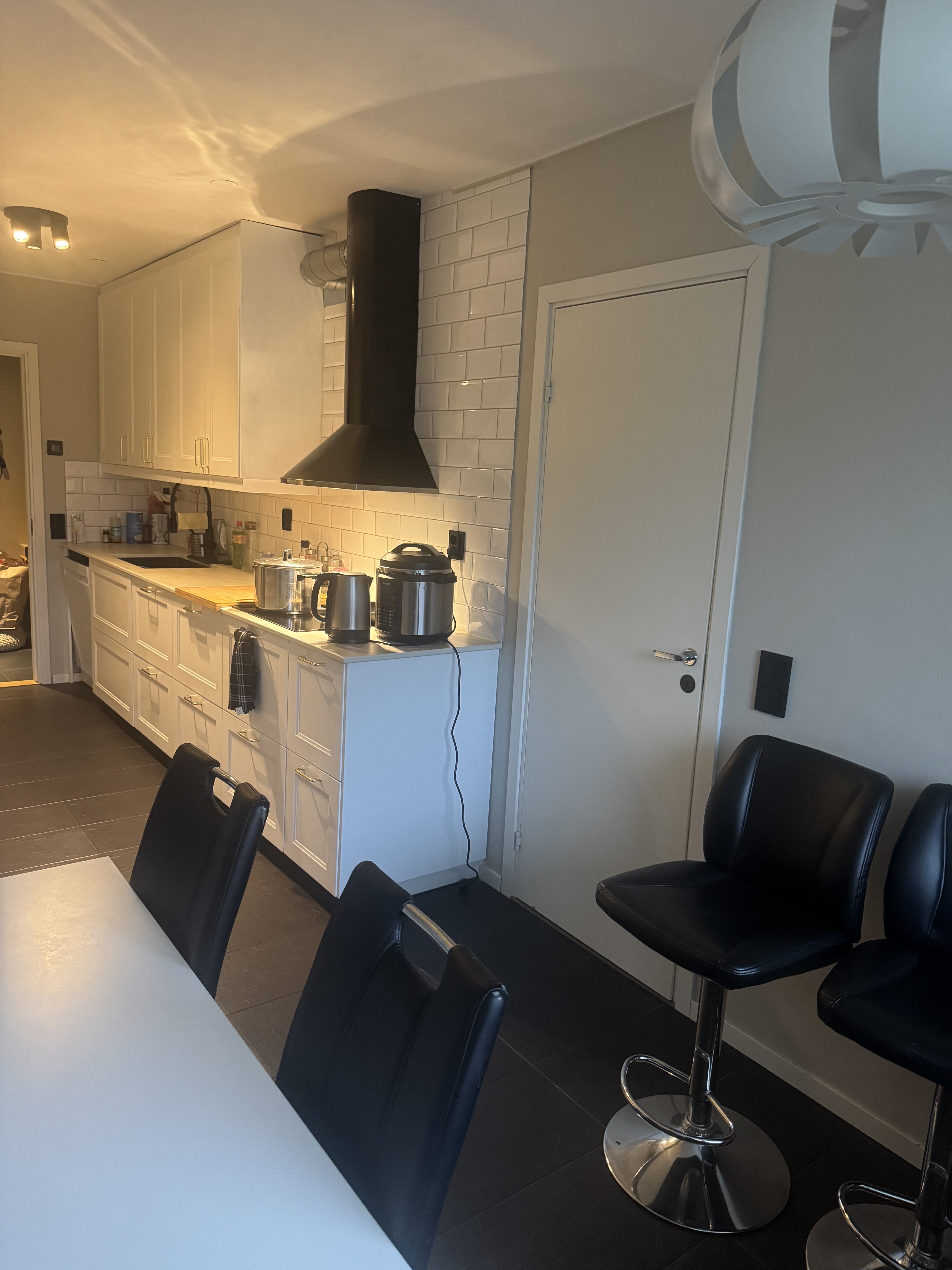 4 rok · 93 m² i Tullinge – bild 3