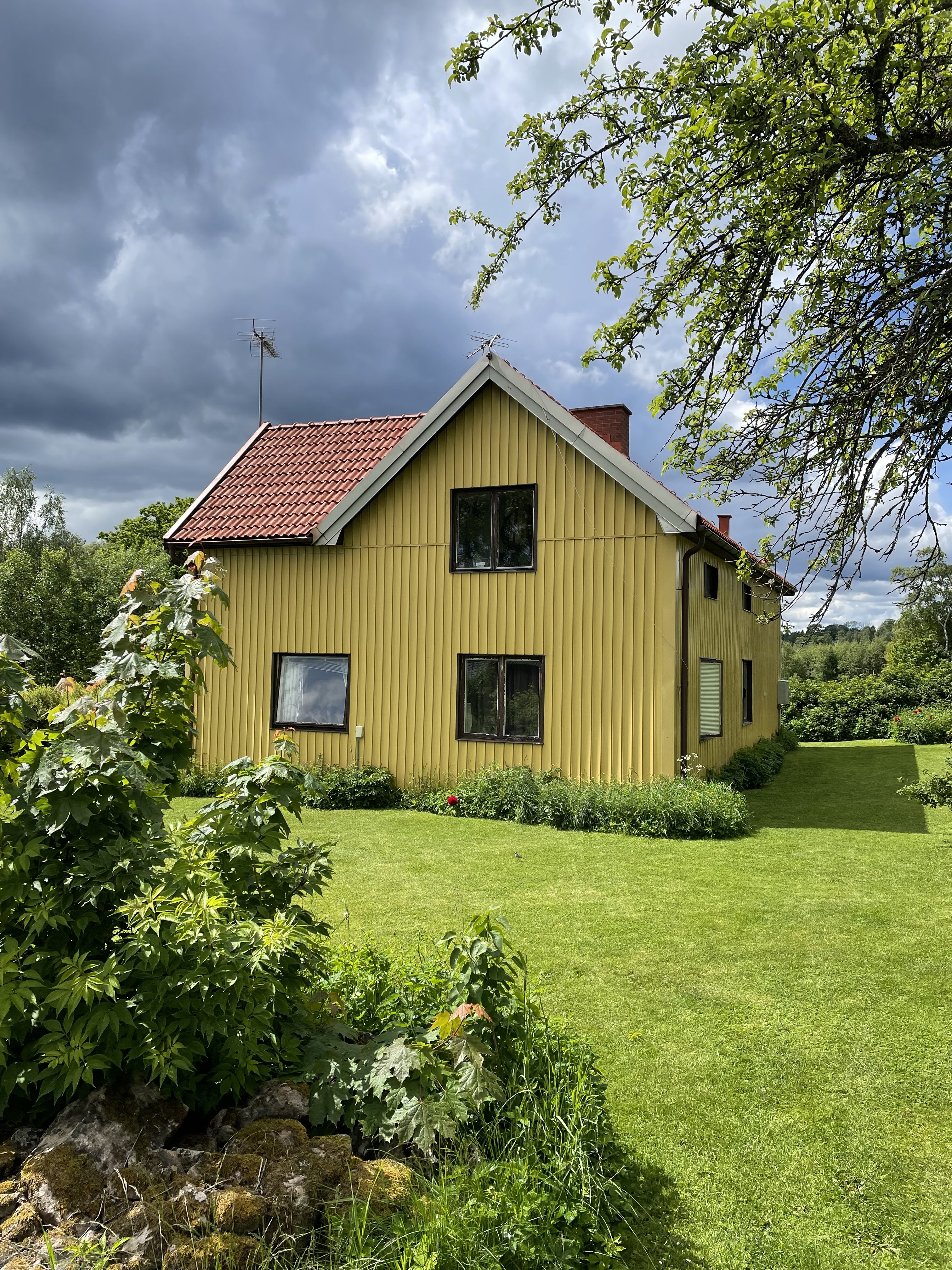7 rok · 120 m² i Äspered – bild 3