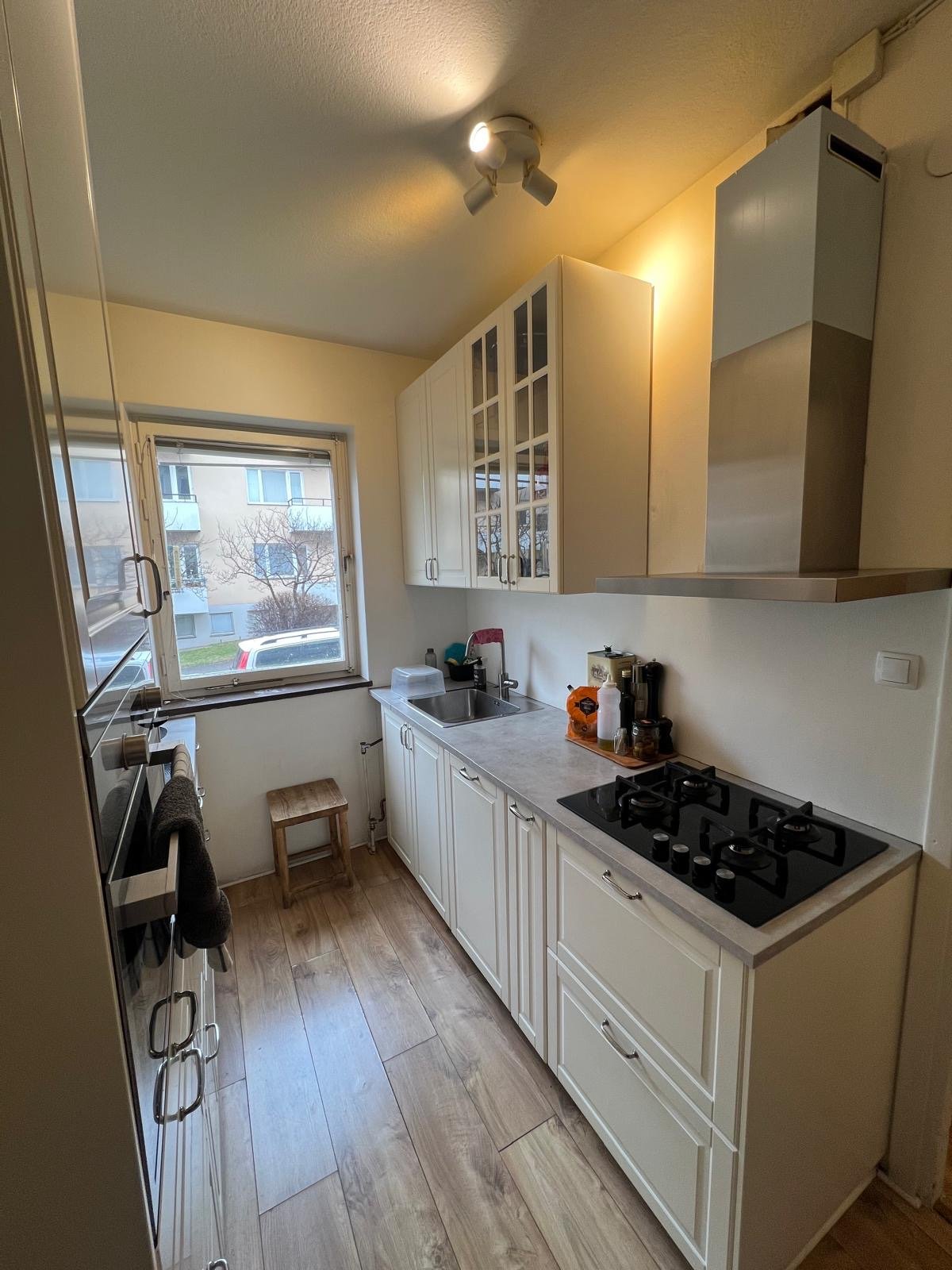 2 rok · 60 m² i Bromma – bild 3