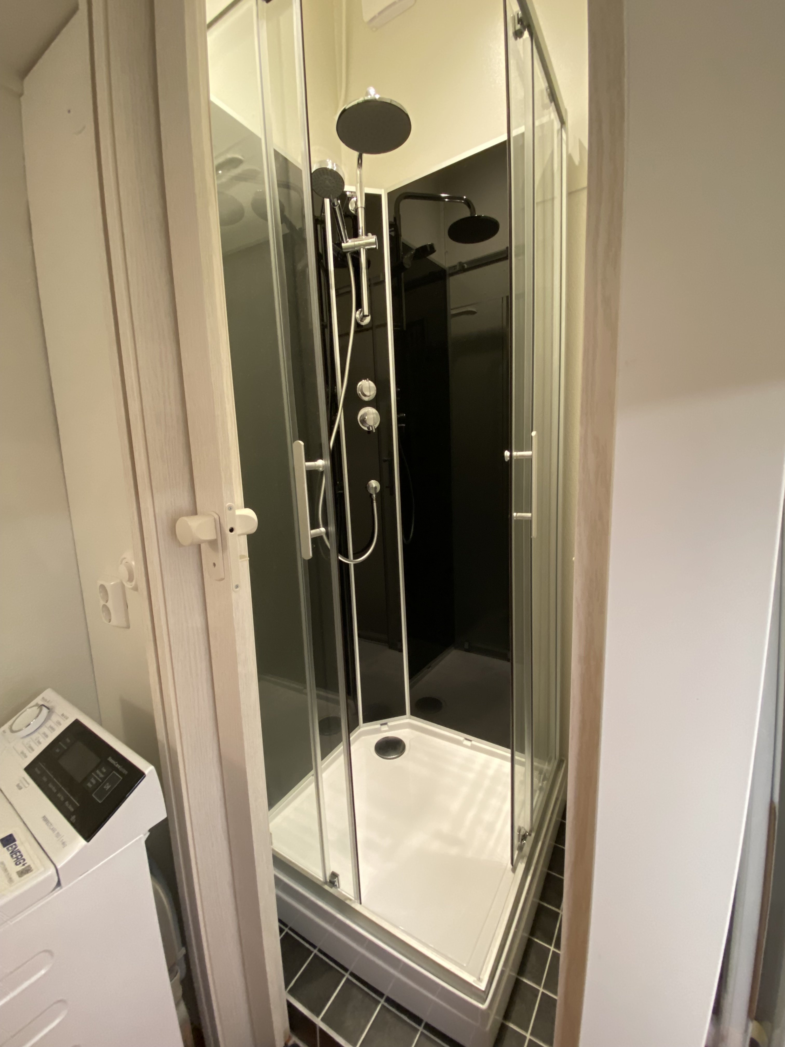 1 rok · 30 m² i Österskär – bild 7