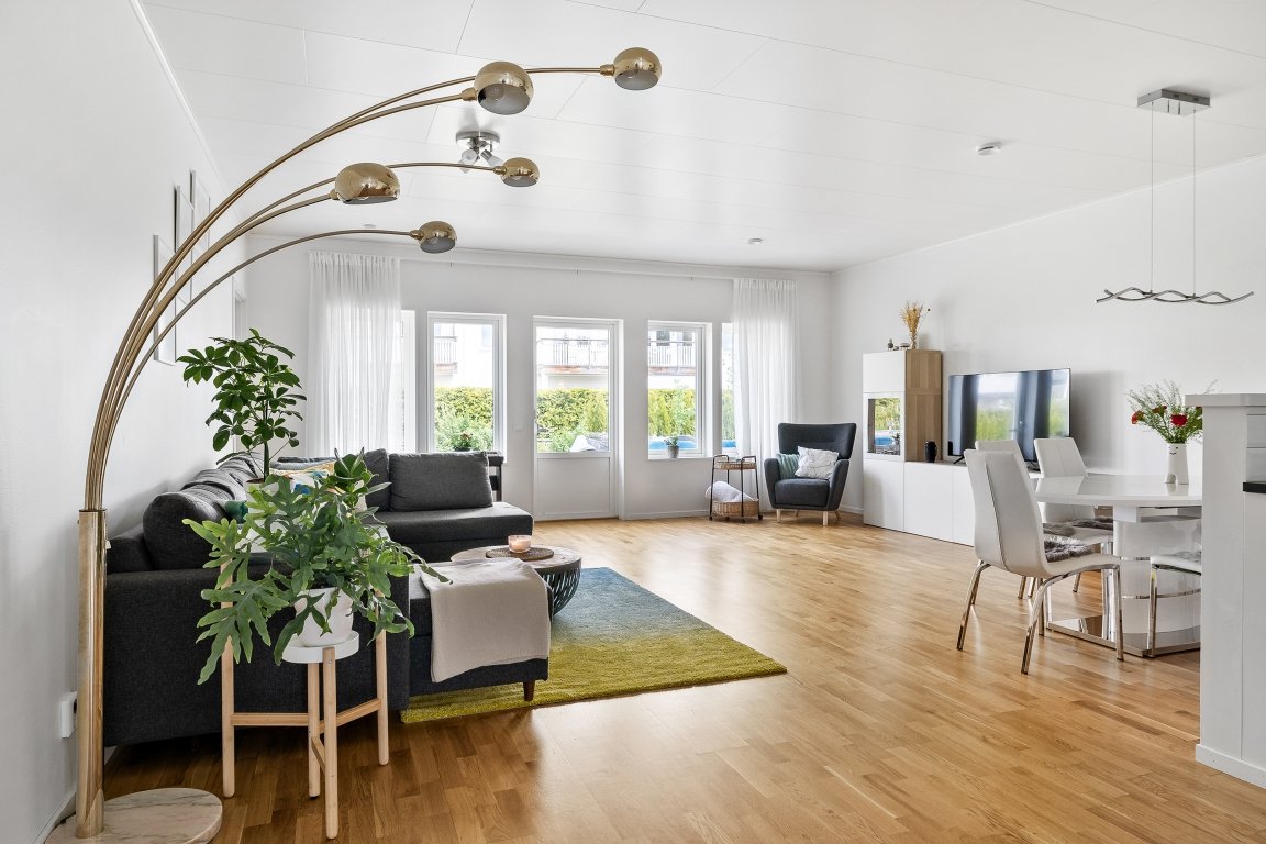 Hus – Bredsand, Uppsala län - Bild 2