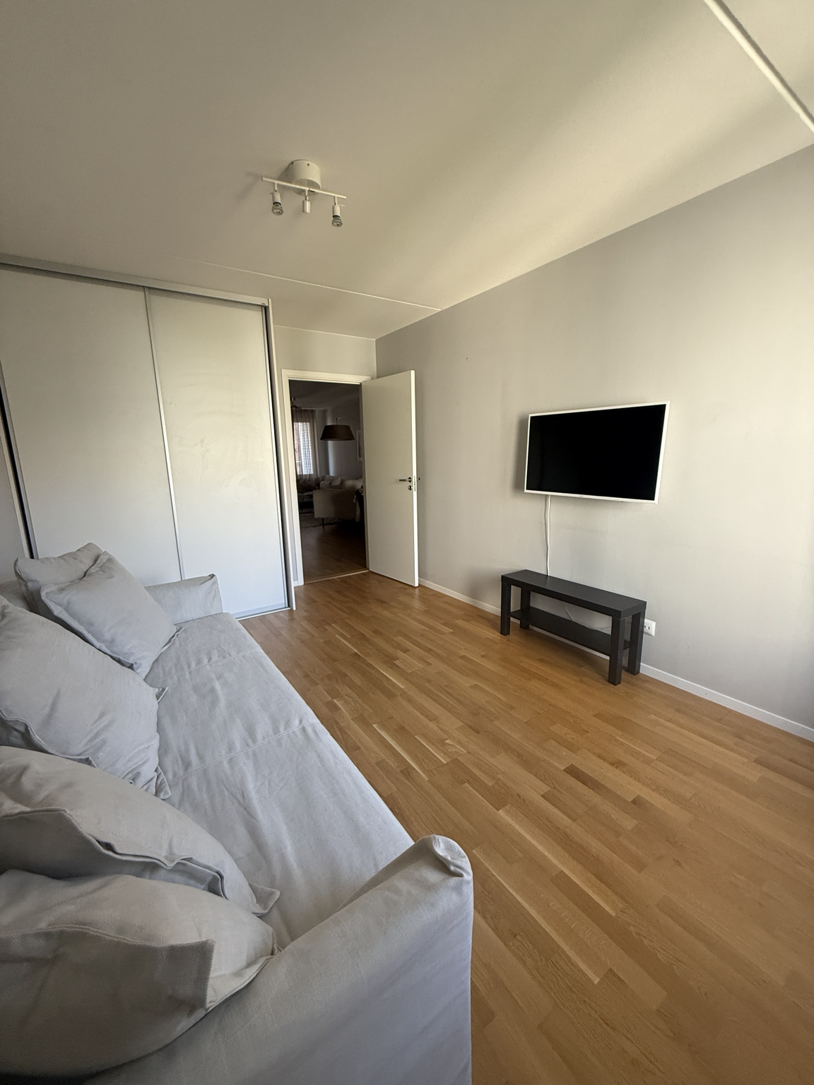 Apartment in Malmö, Hyllie, Hyllievång - Bild 3