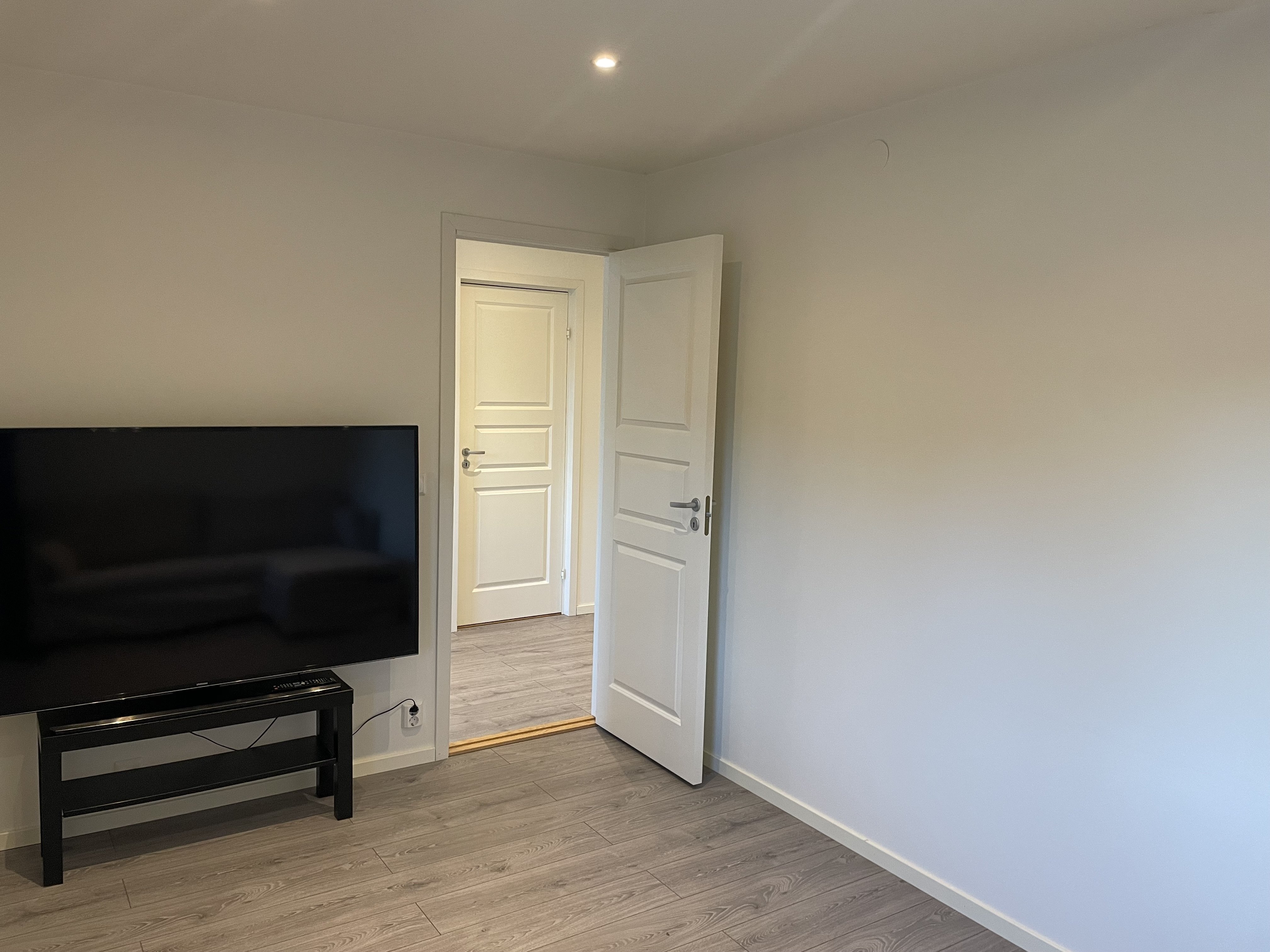 Hus – Malmö, Fosie, Gullviksborg - Bild 2