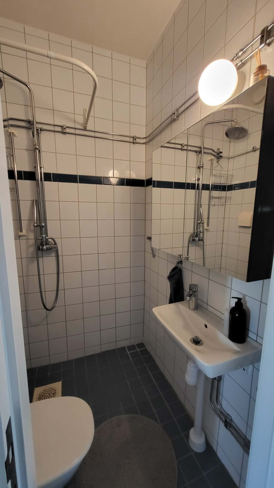 Essinge Brogata, Stockholm