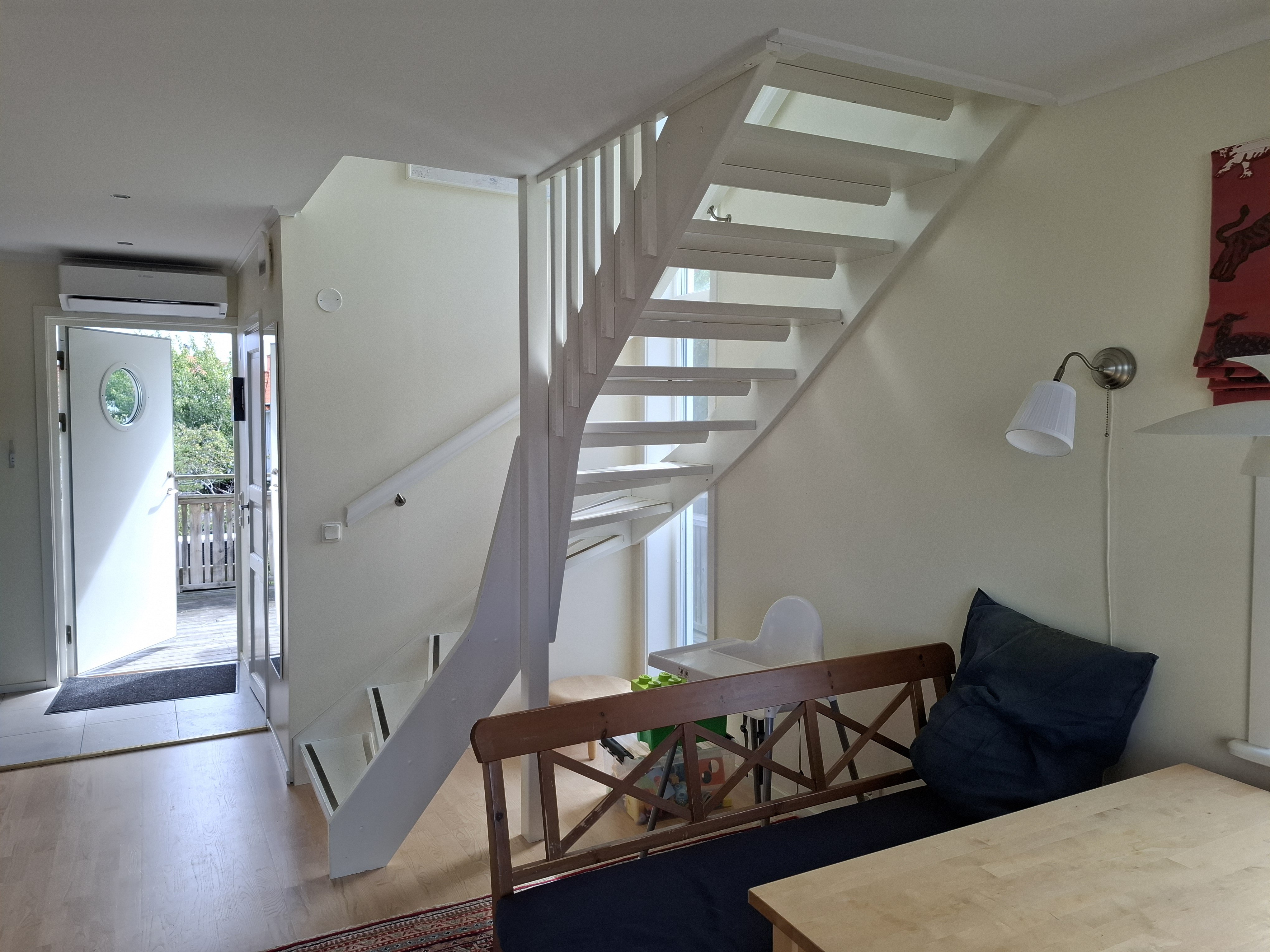 Hus – Öckerö, Röd, Västra Götalands län - Fler
