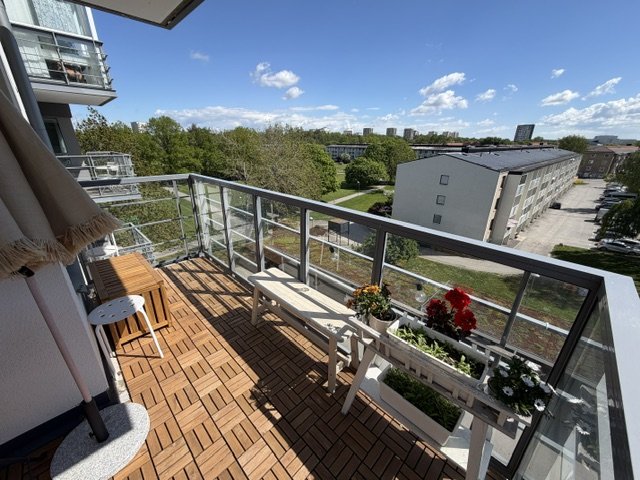 3 rum Vällingby — 18 452 kr/mån | Bostadsögat