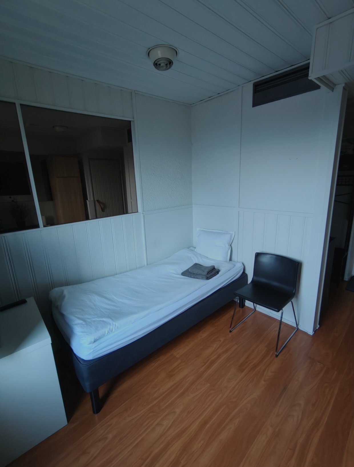 Kalustettu huone Salon ydinkeskustassa – All Inc. 5