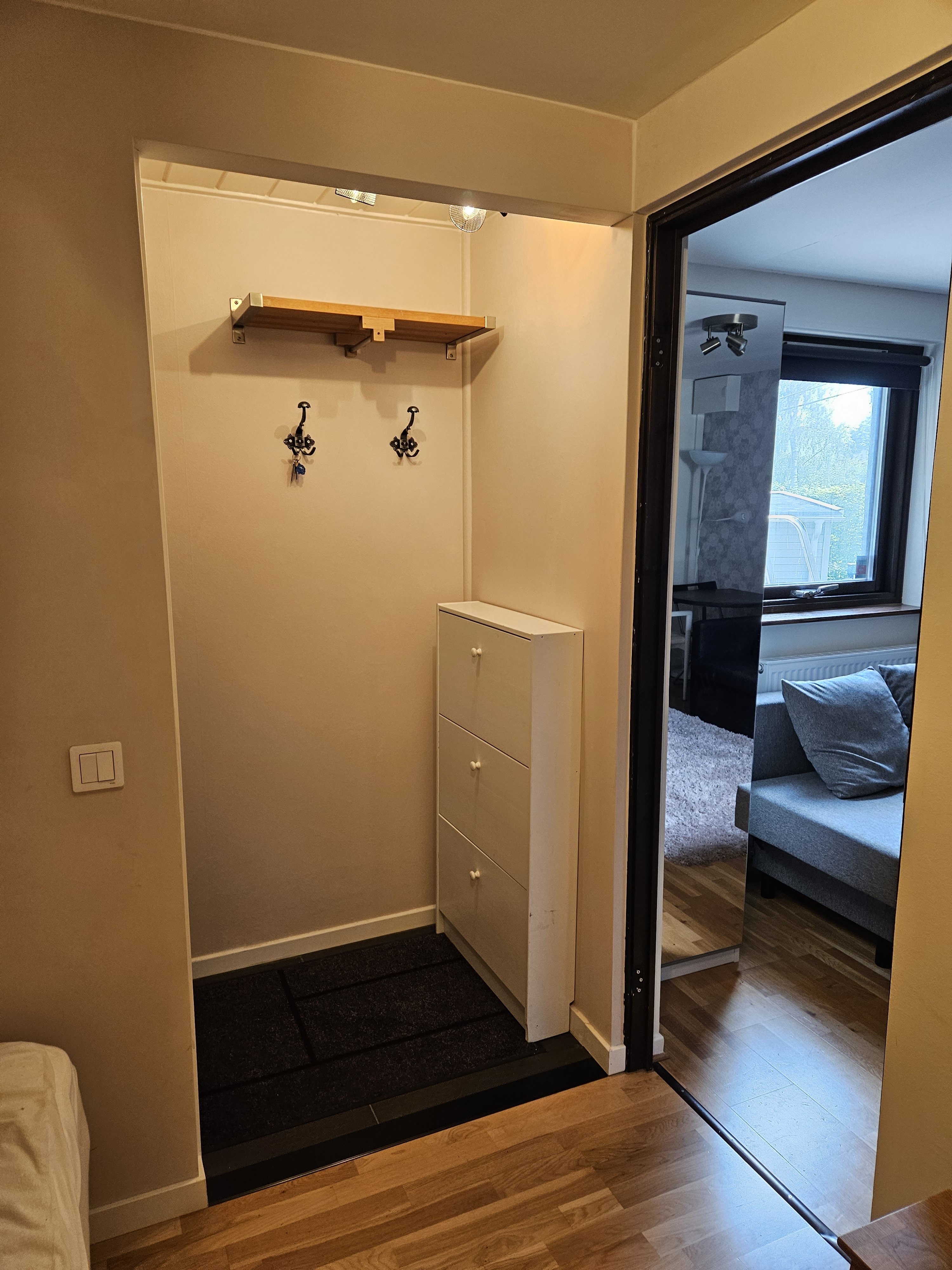 1.5 rum och kök, Älvsjö — 8 550 kr/mån — bild 2