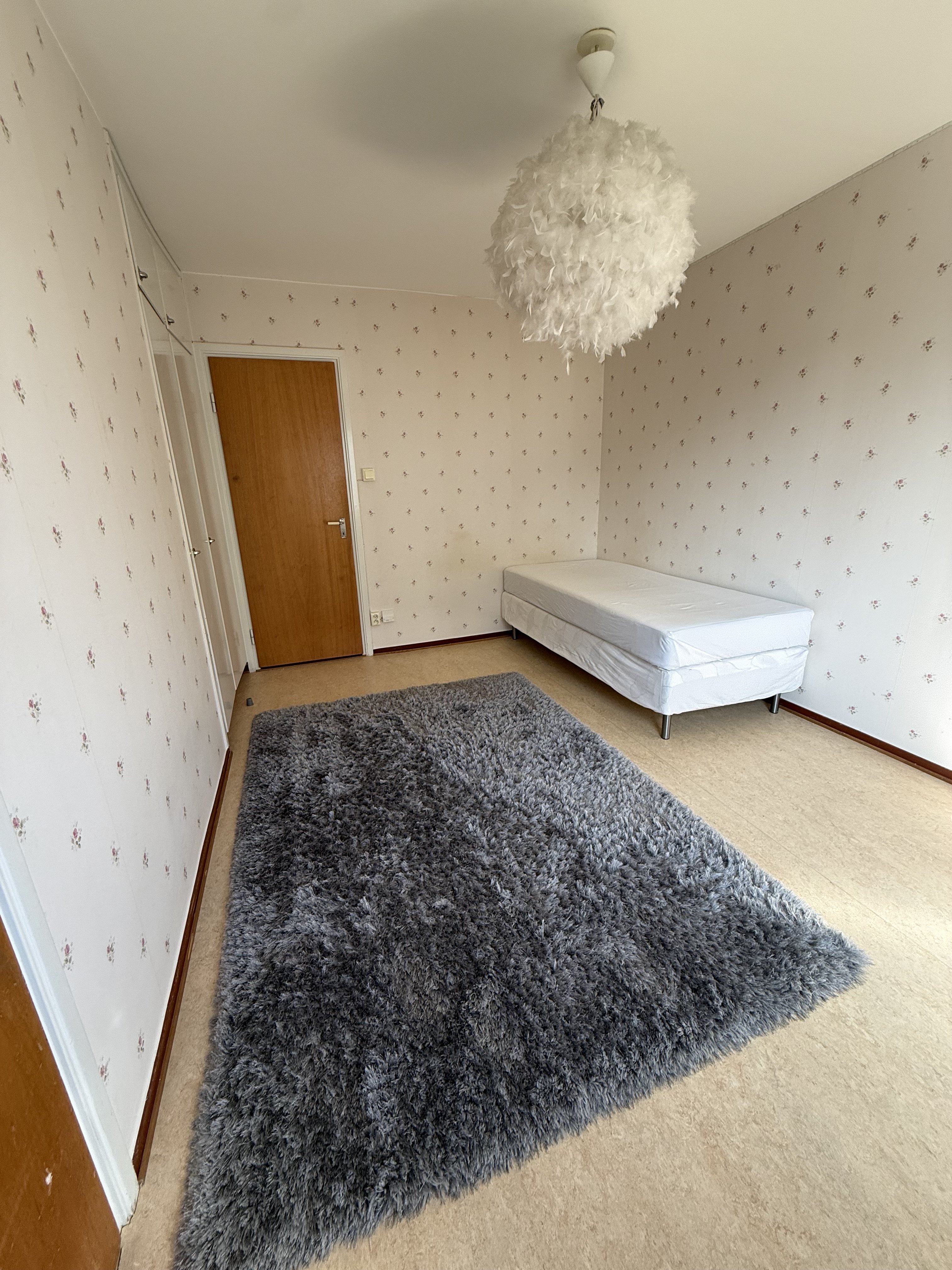 Lägenhet – Stockholm, Hagsätra - Bild 2