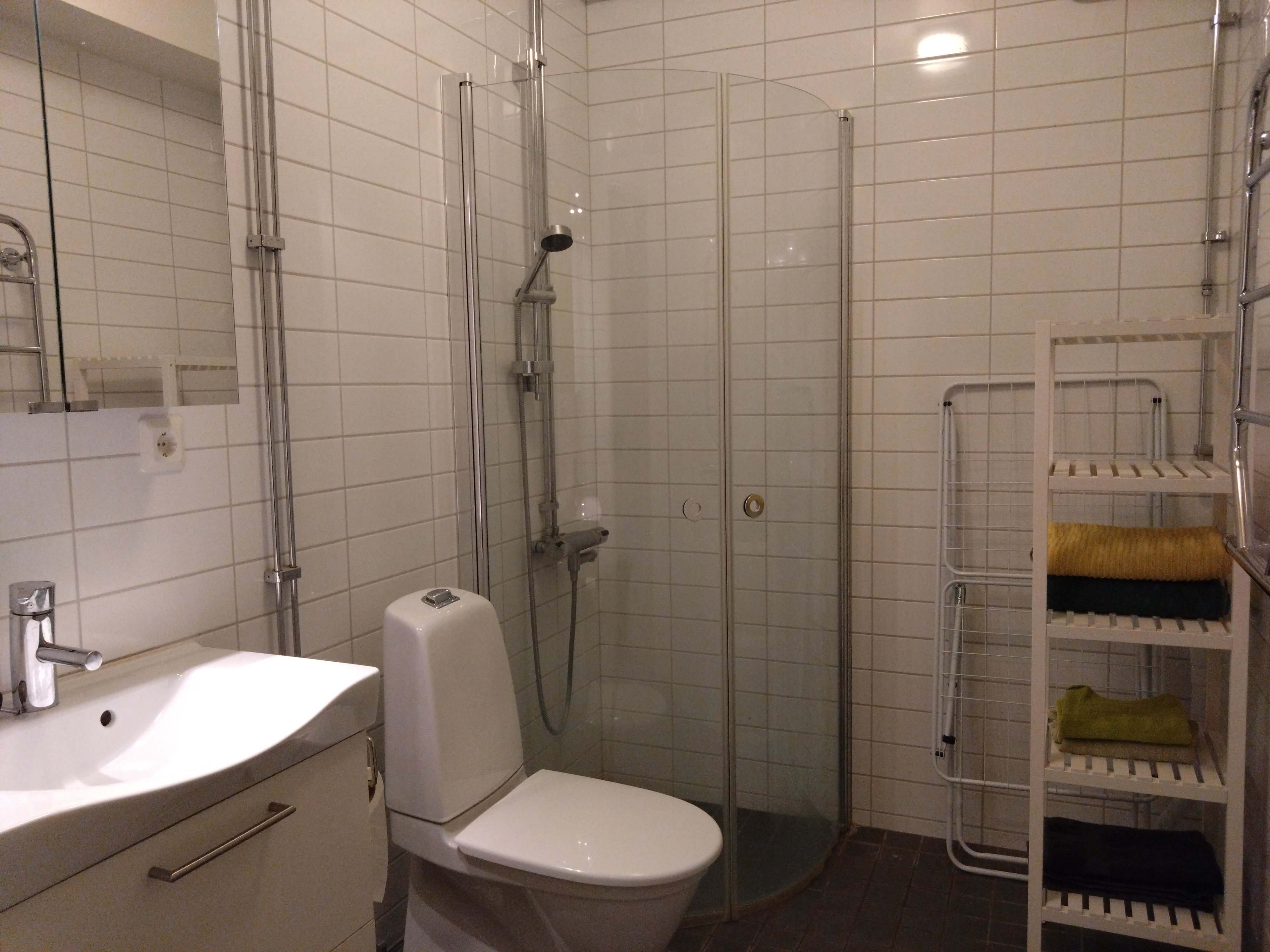 2 rum och kök, Stockholm — 13 946 kr/mån — bild 2