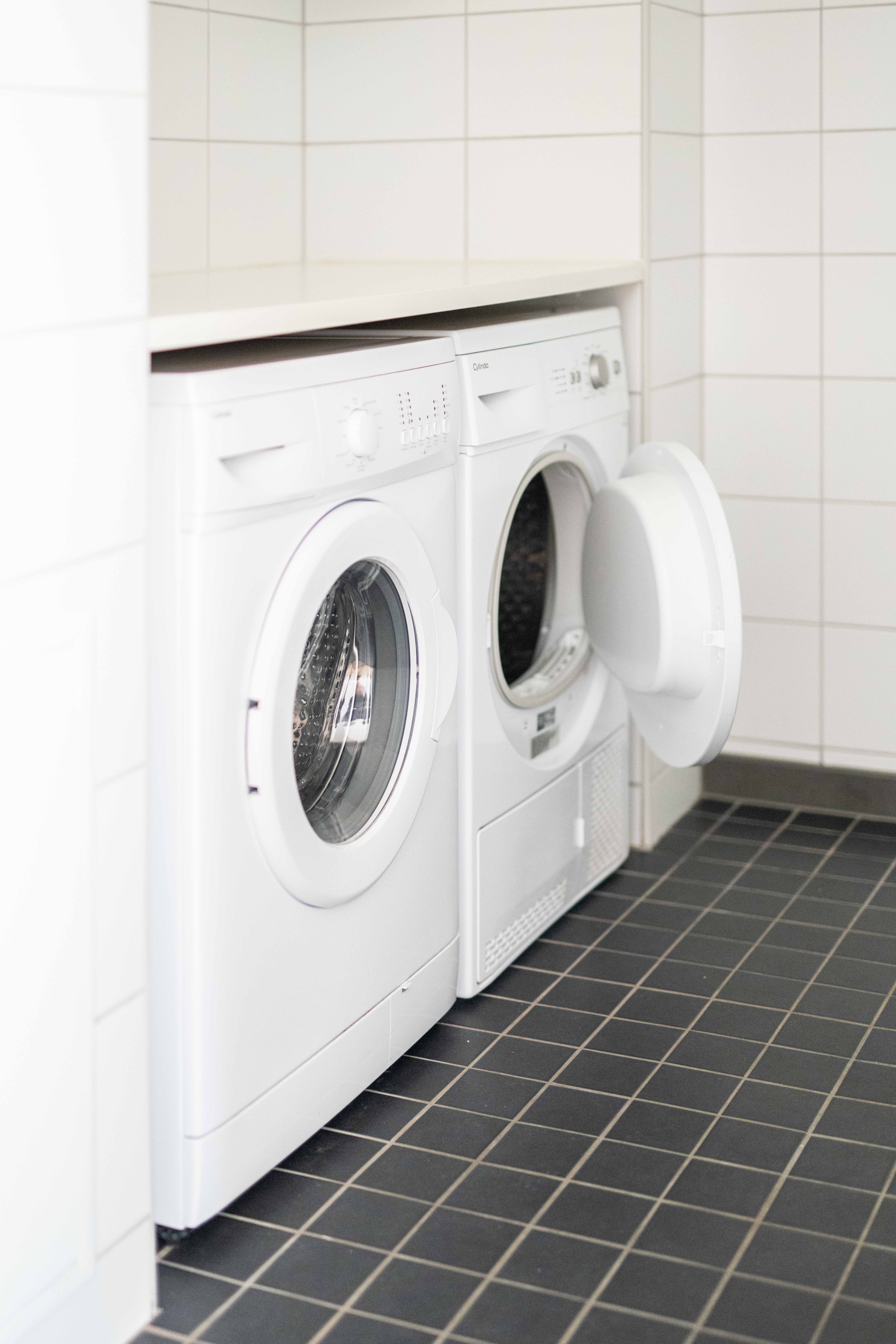 Genuagatan 7, Västerås