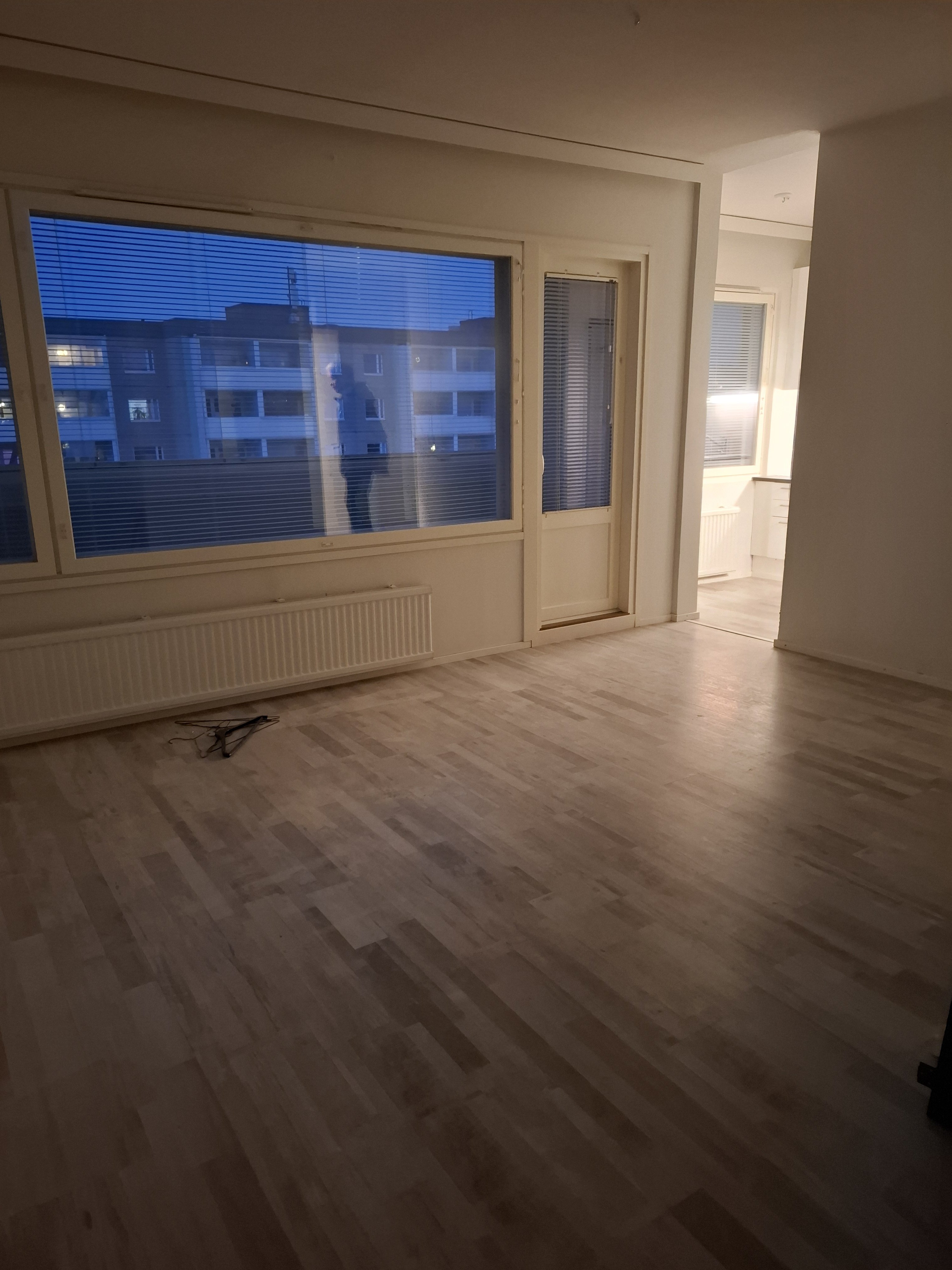 Vuokrattavana siisti yksiö  parvekkeella ja vaatehuoneella. Hyvä taloyhtiö 5