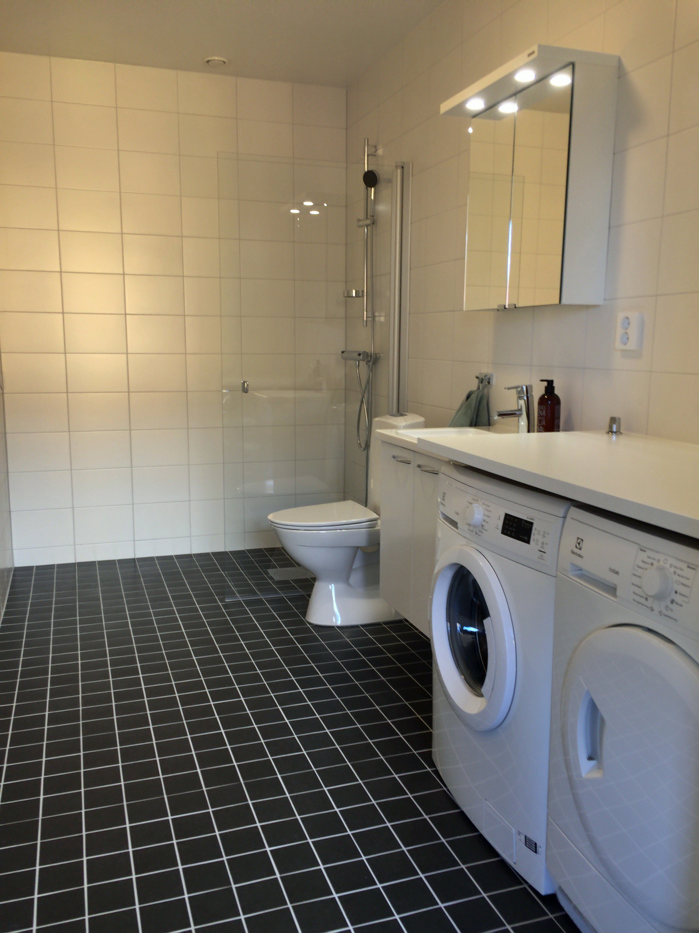 Östersundsgatan, Vällingby — photo 3