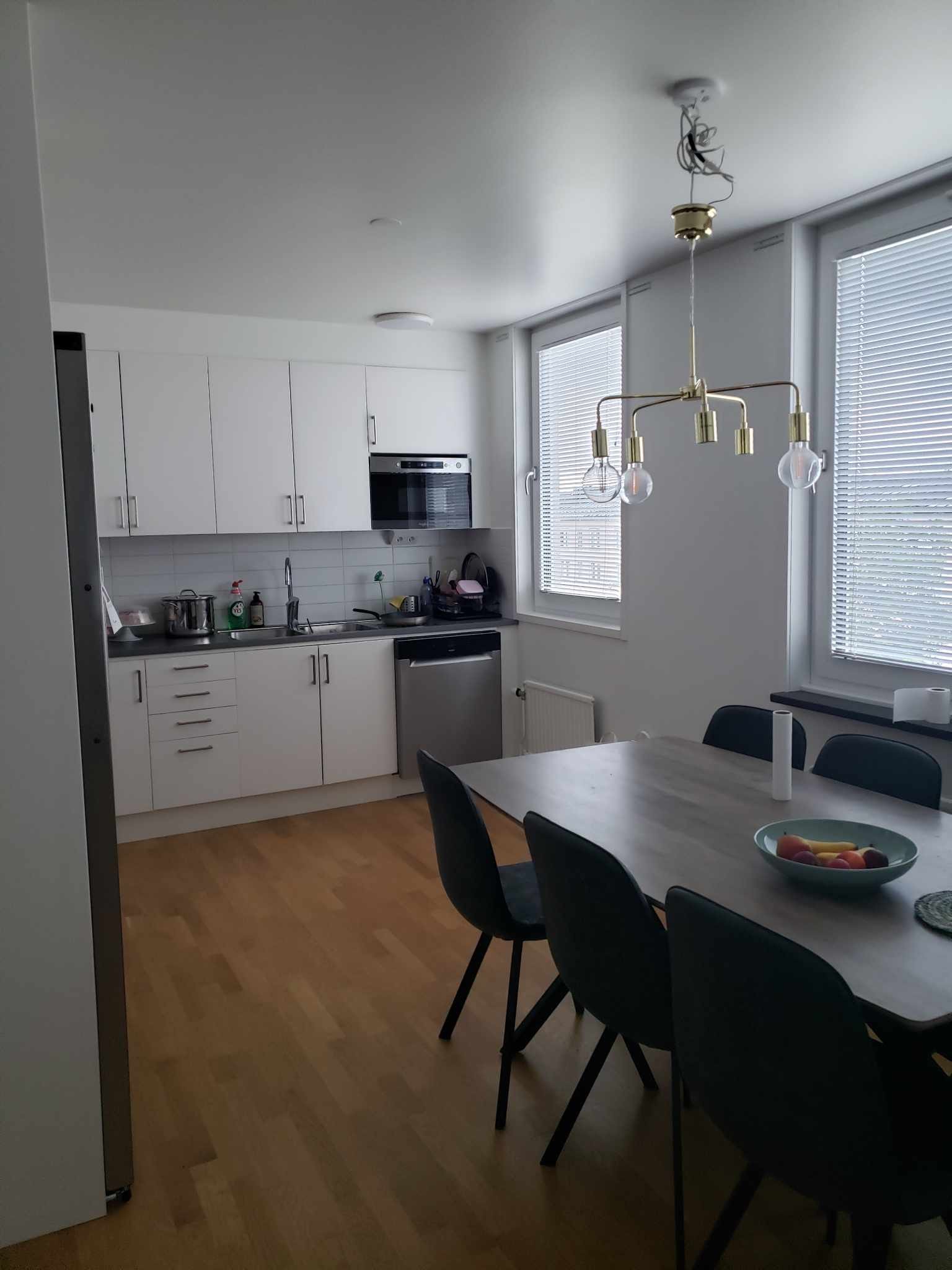Lägenhet, 3 rooms, 95 sqm, Skärholmen