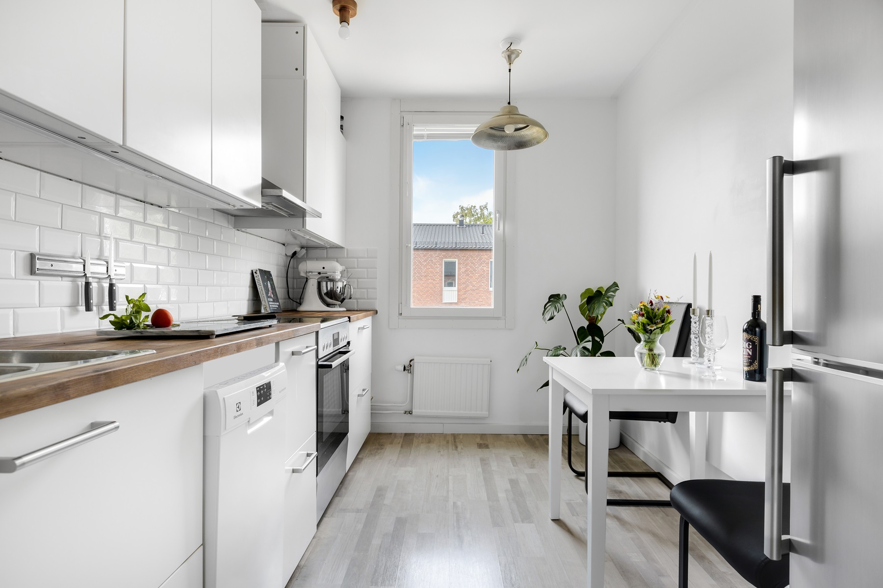 Lägenhet, 1 rooms, 37 sqm, Skärholmen