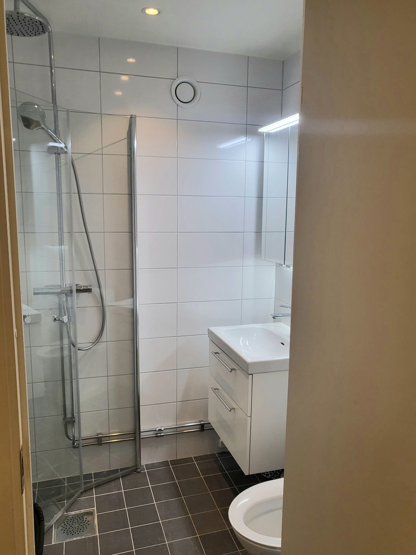 1 rok · 28 m² i Nacka – bild 2