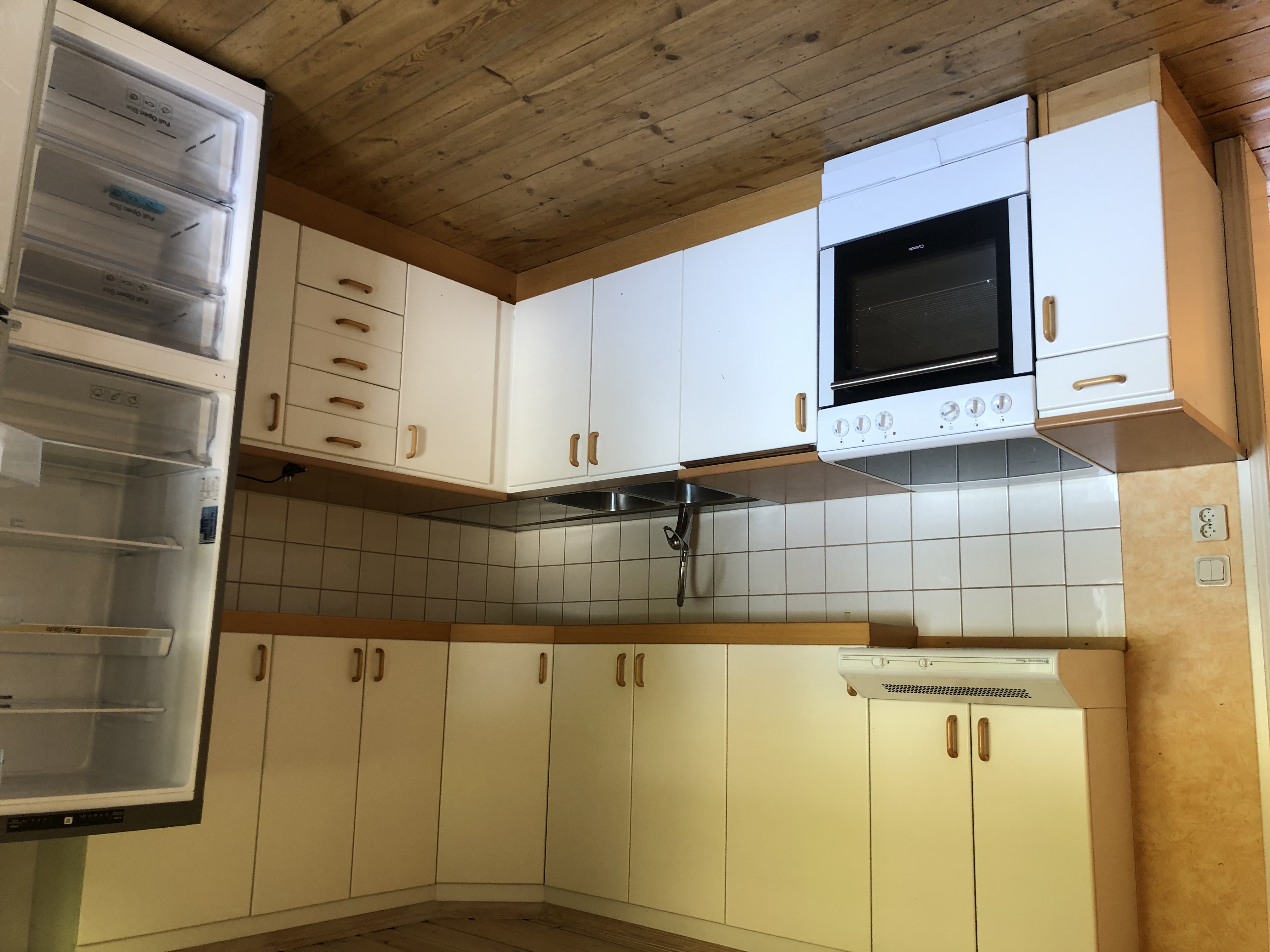 Hästhagsvägen, Almunge