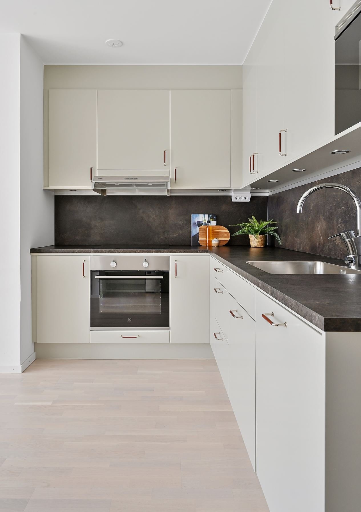 Lägenhet, 2 rooms, 43 sqm, Upplands Väsby