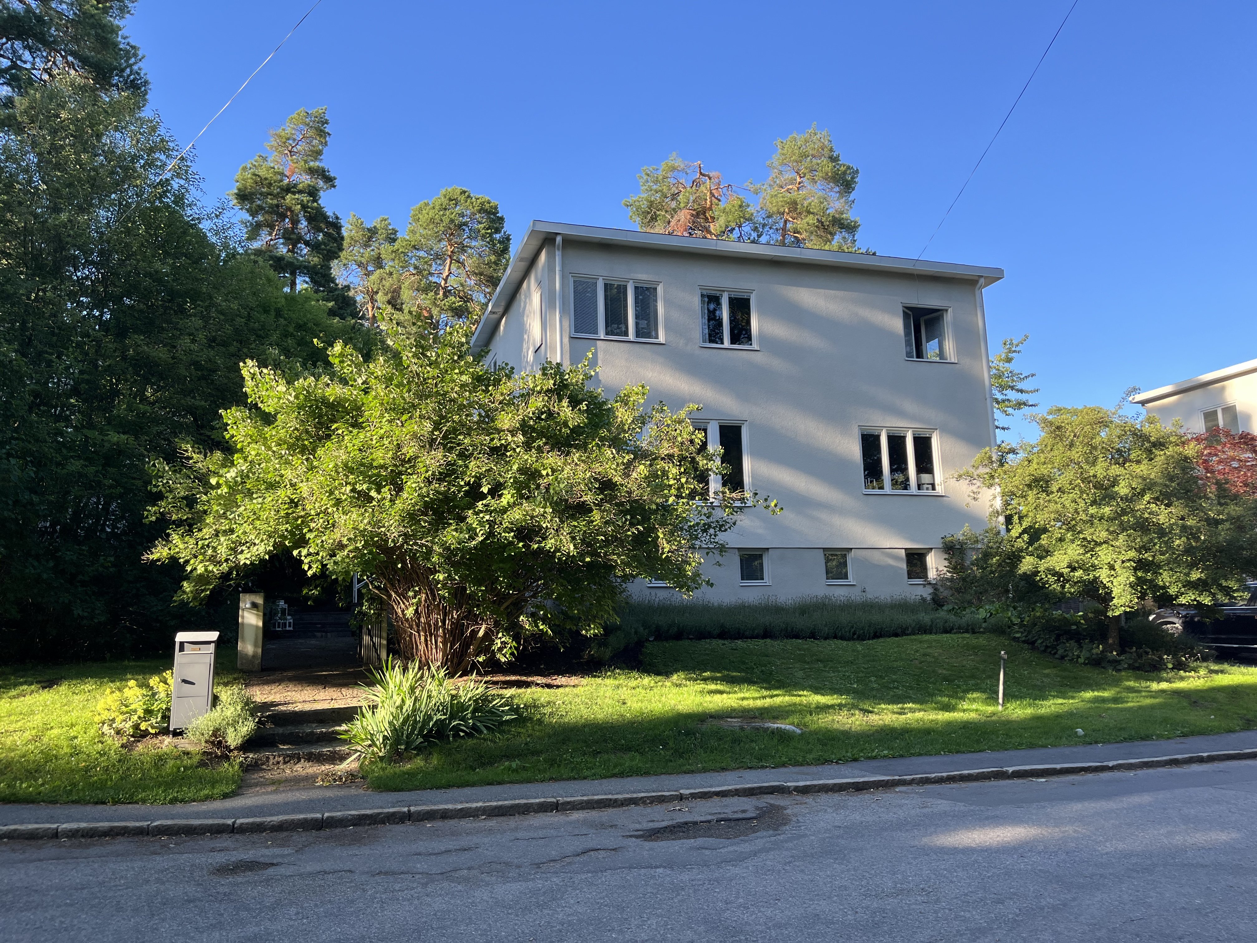 Villa/Hus, 6 rum, 240 kvm, Bromma