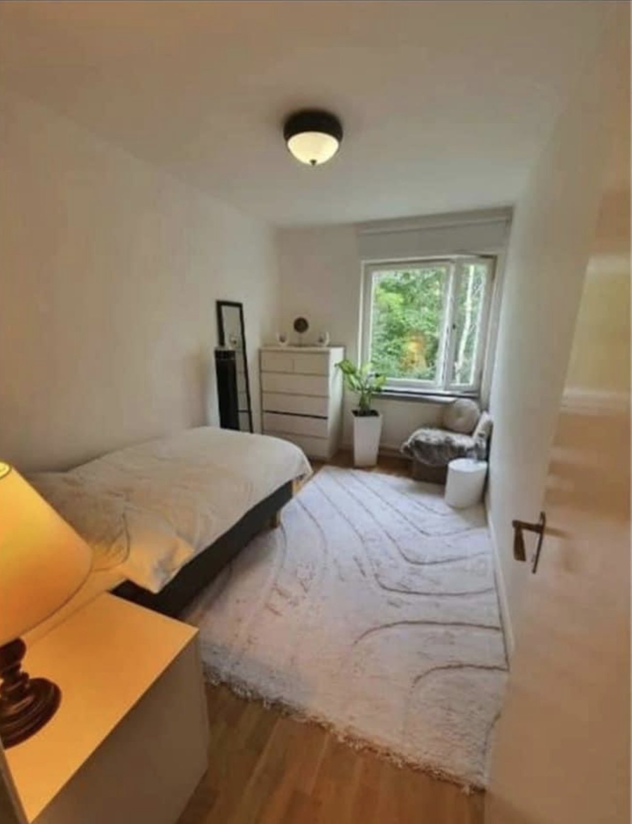 1 rum och kök, Hässelby — 4 500 kr/mån — bild 2