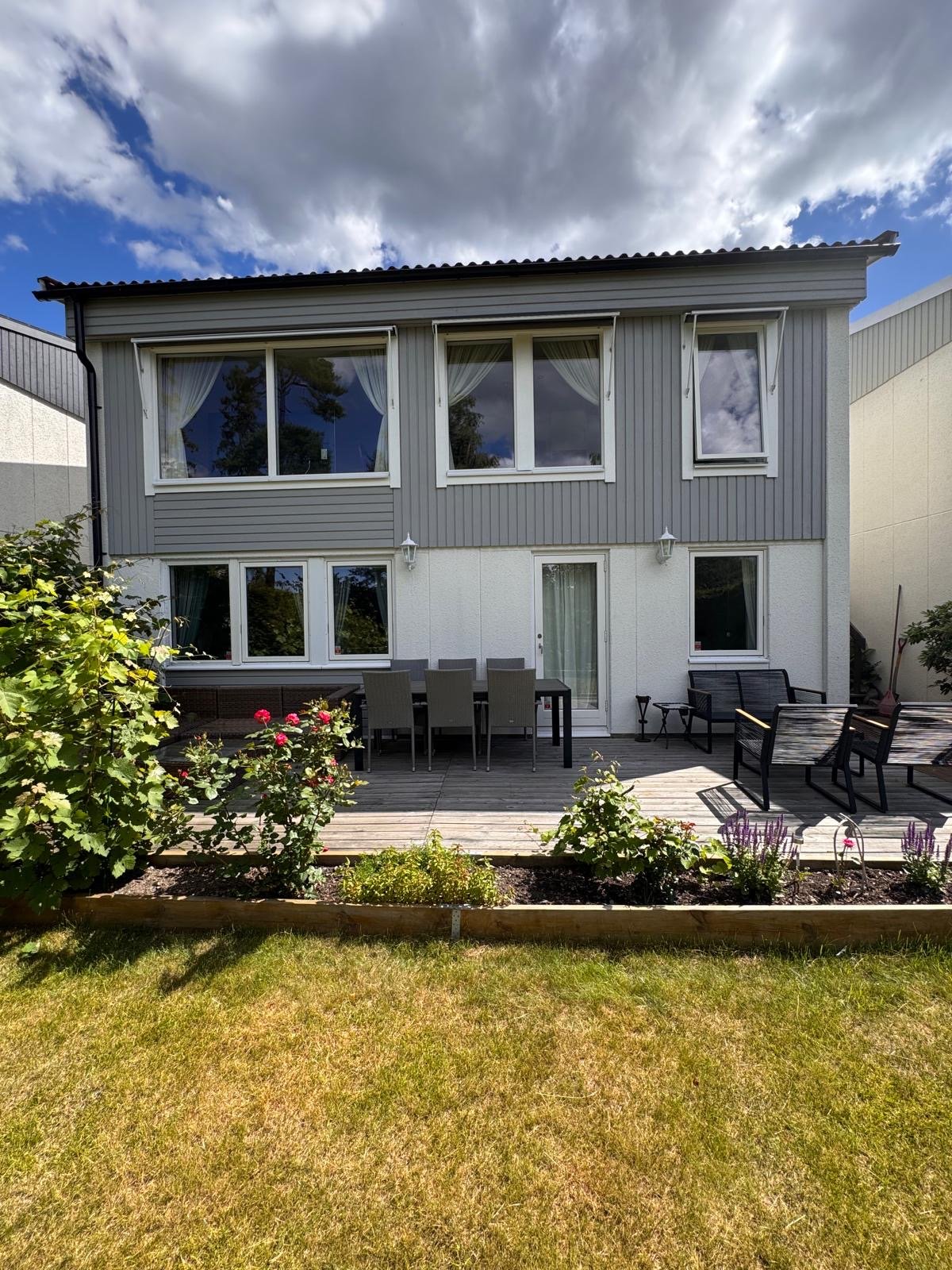 Villa/Hus, 5 rooms, 130 sqm, Upplands Väsby