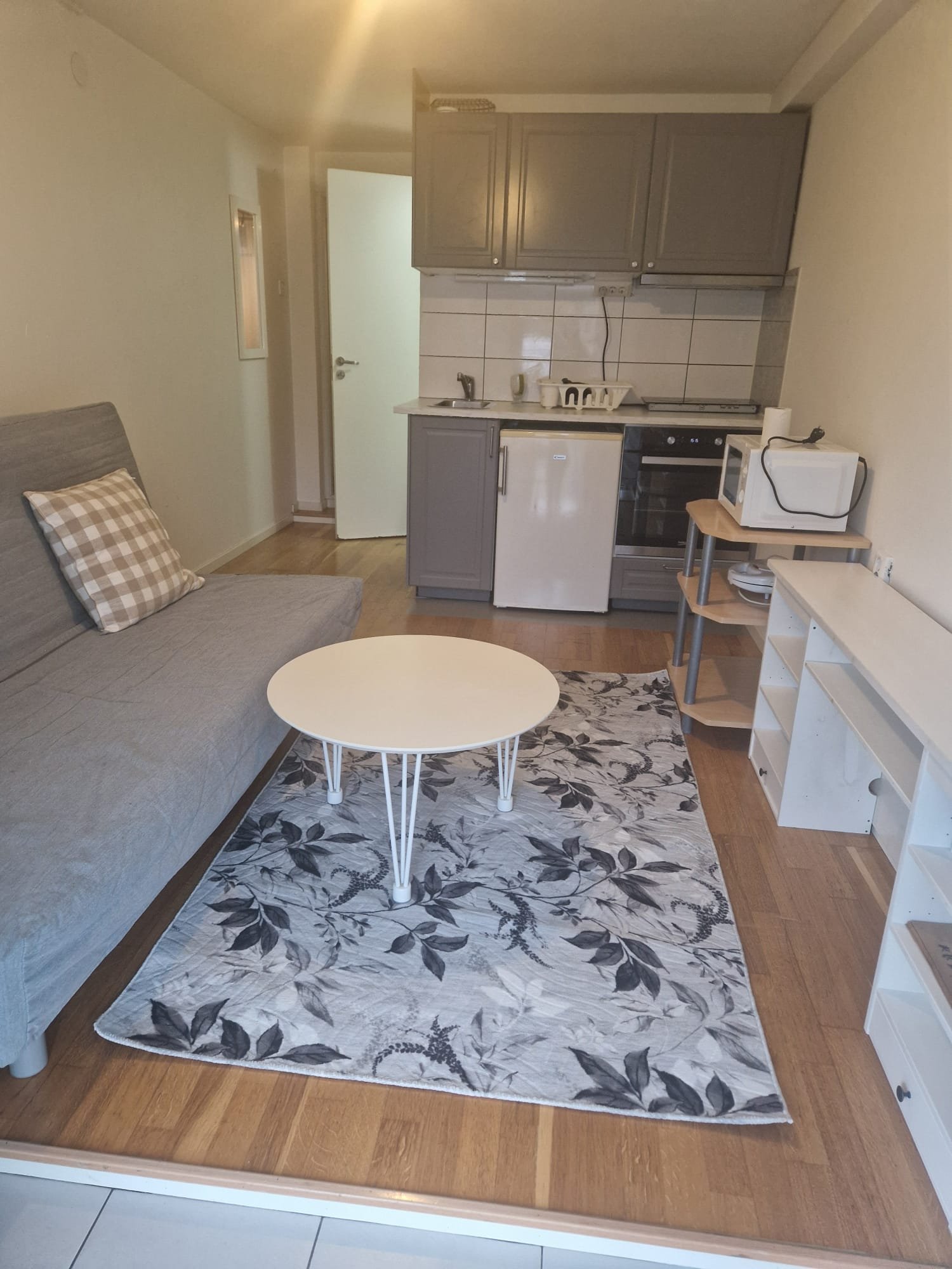 Radhus, 2 rooms, 30 sqm, Hässelby