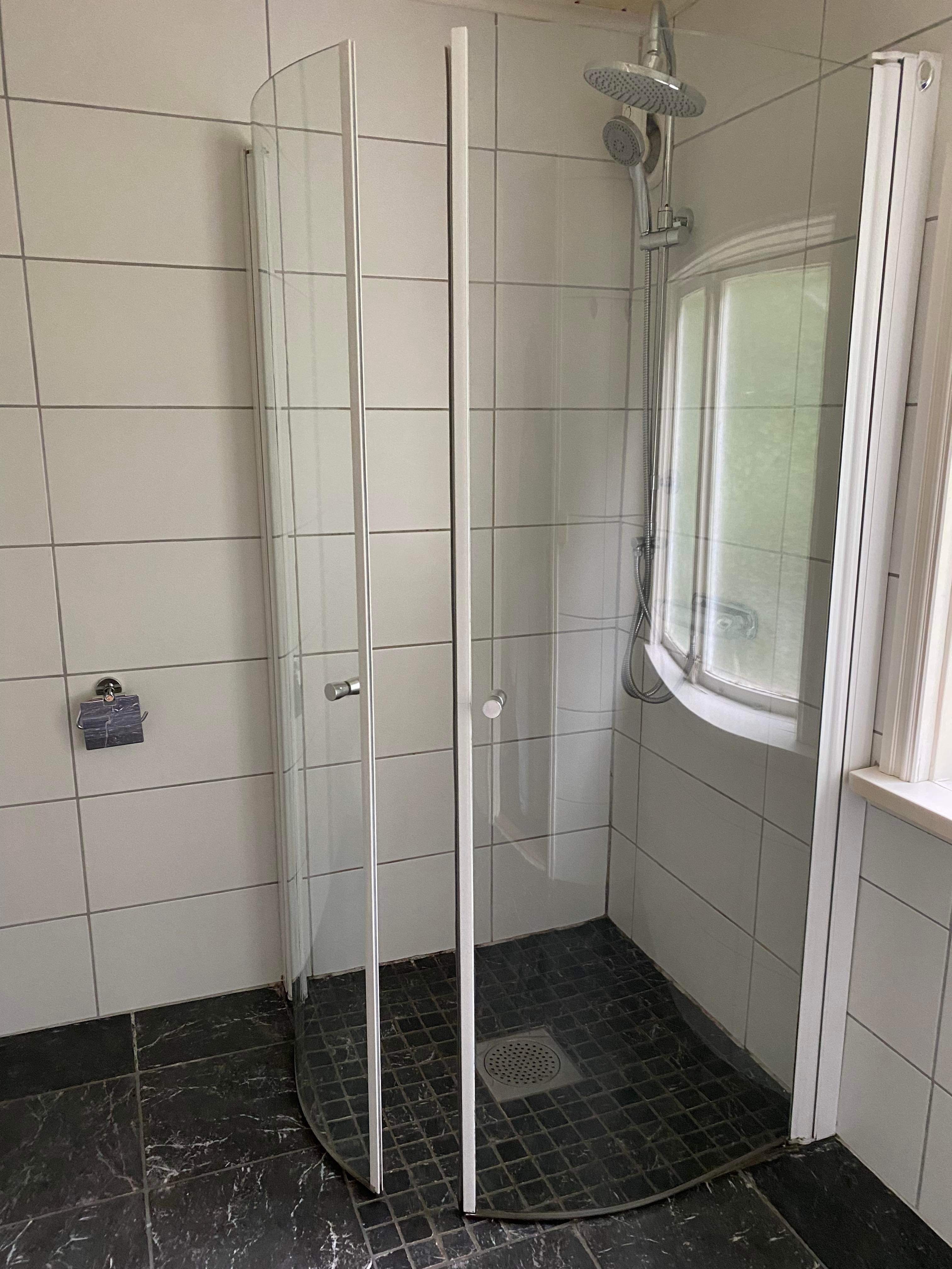 Hus – Strängnäs, Löt - Bild 4