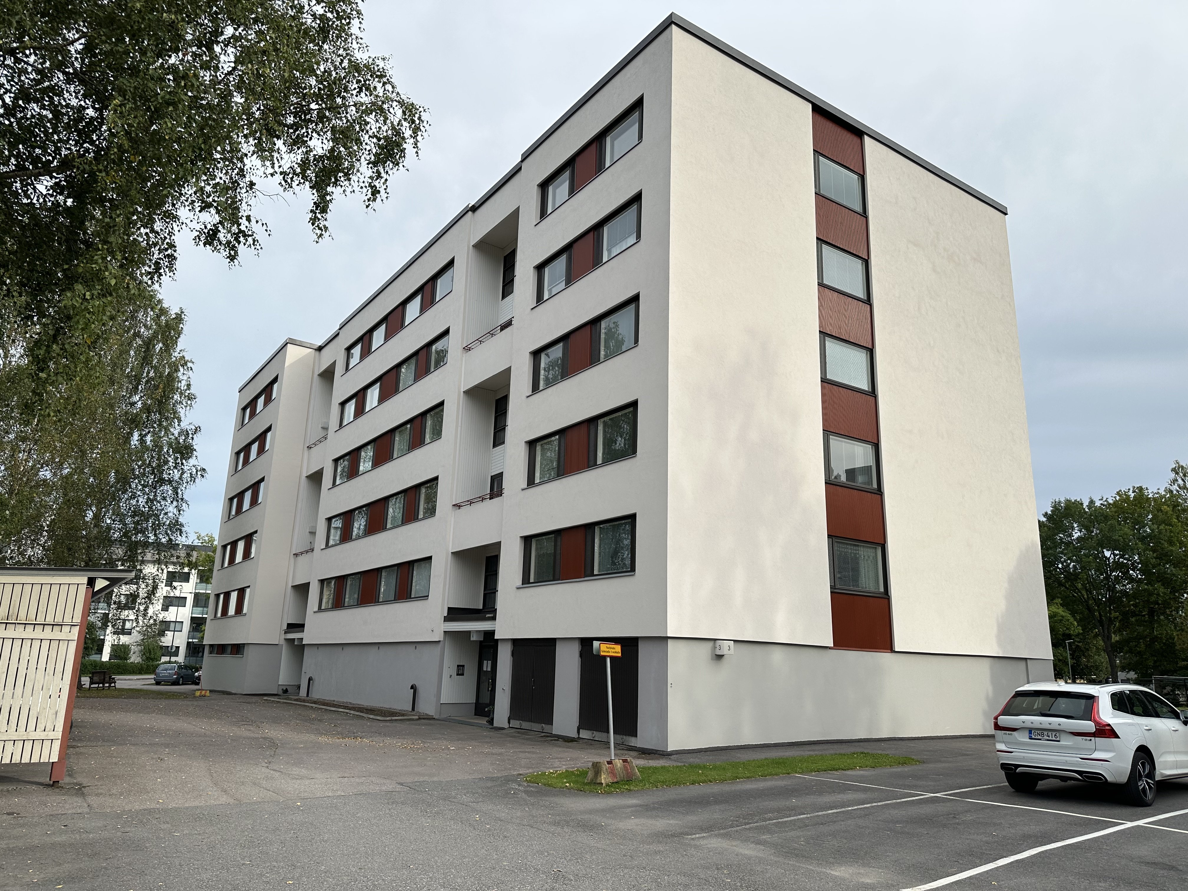 Tilava kaksio Kirkonkylän keskustassa 1