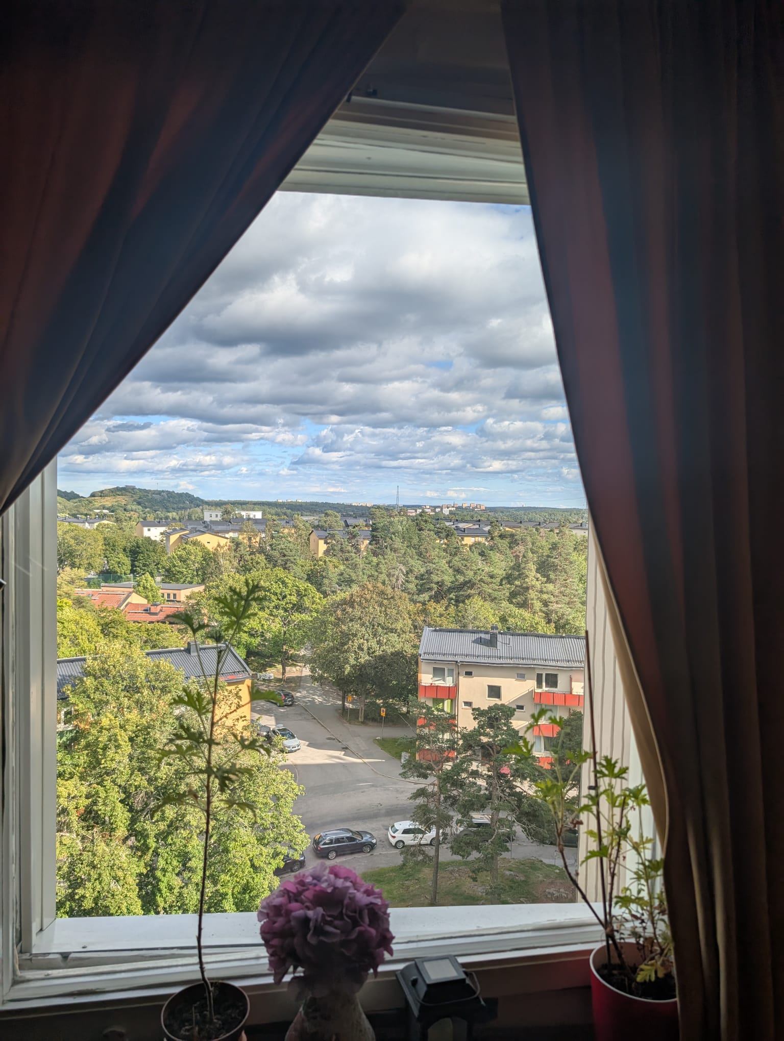 Vallhornsgatan, Bandhagen — photo 2