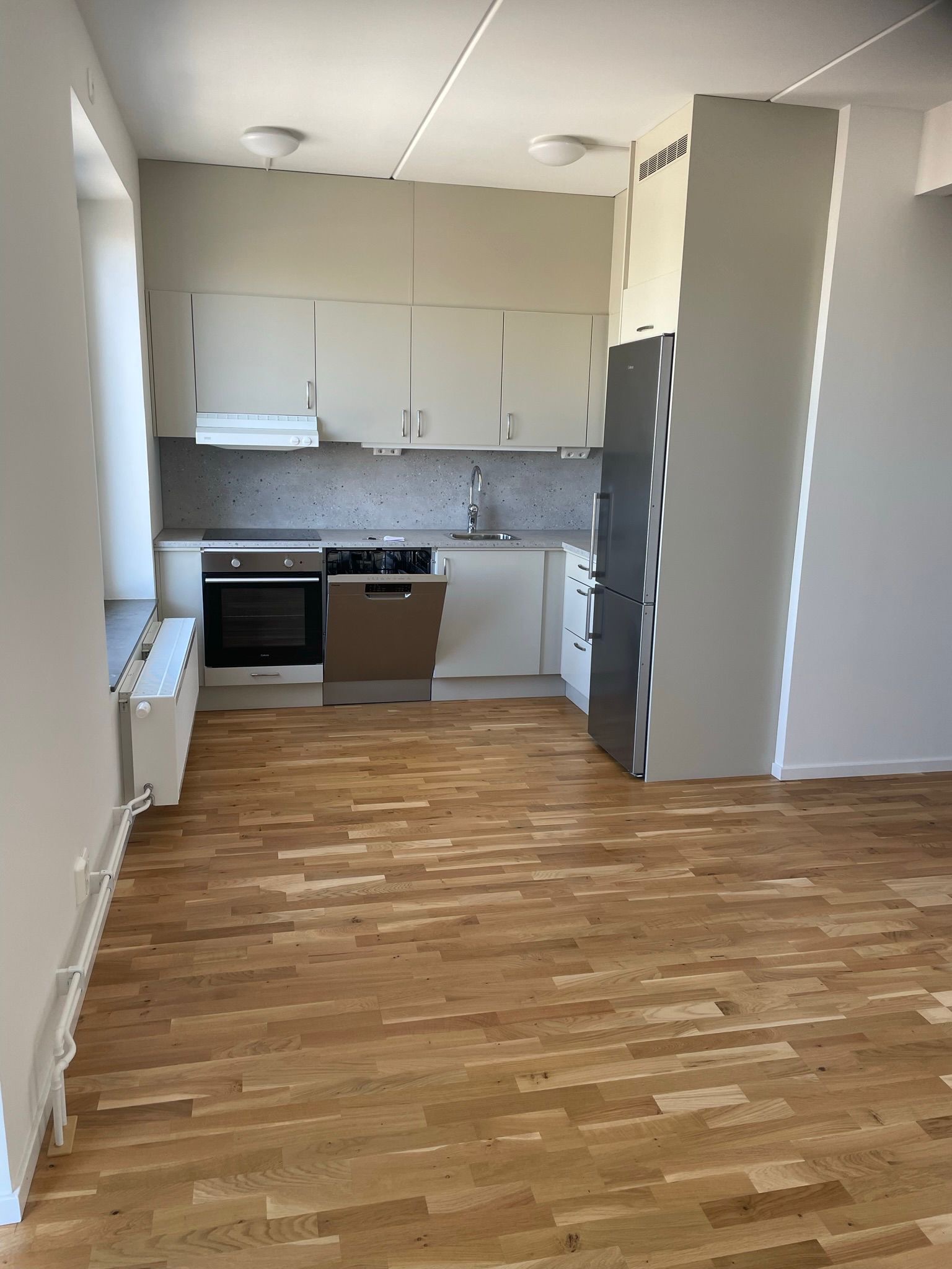 Lägenhet, 2 rooms, 35 sqm, Brandbergen