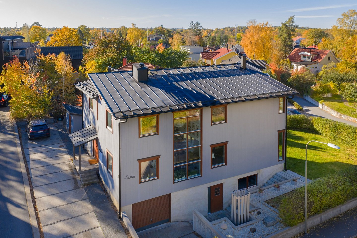 Villa/Hus, 8 rooms, 337 sqm, Älvsjö