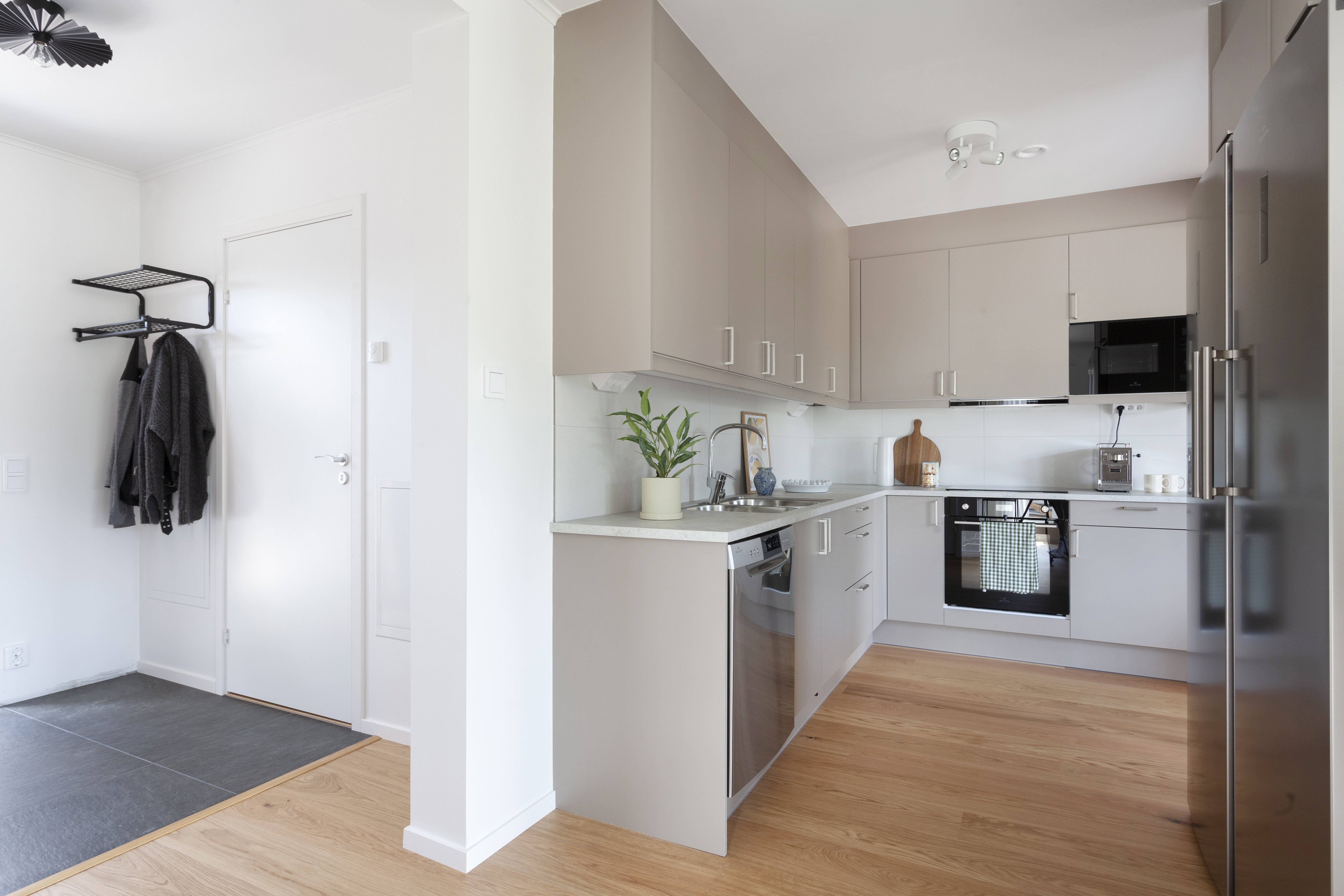 Lägenhet, 4 rooms, 102 sqm, Skara