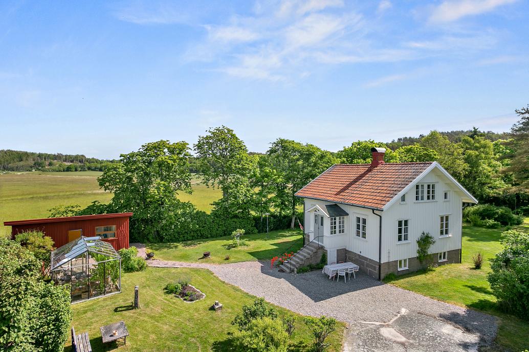 Valla Västergård