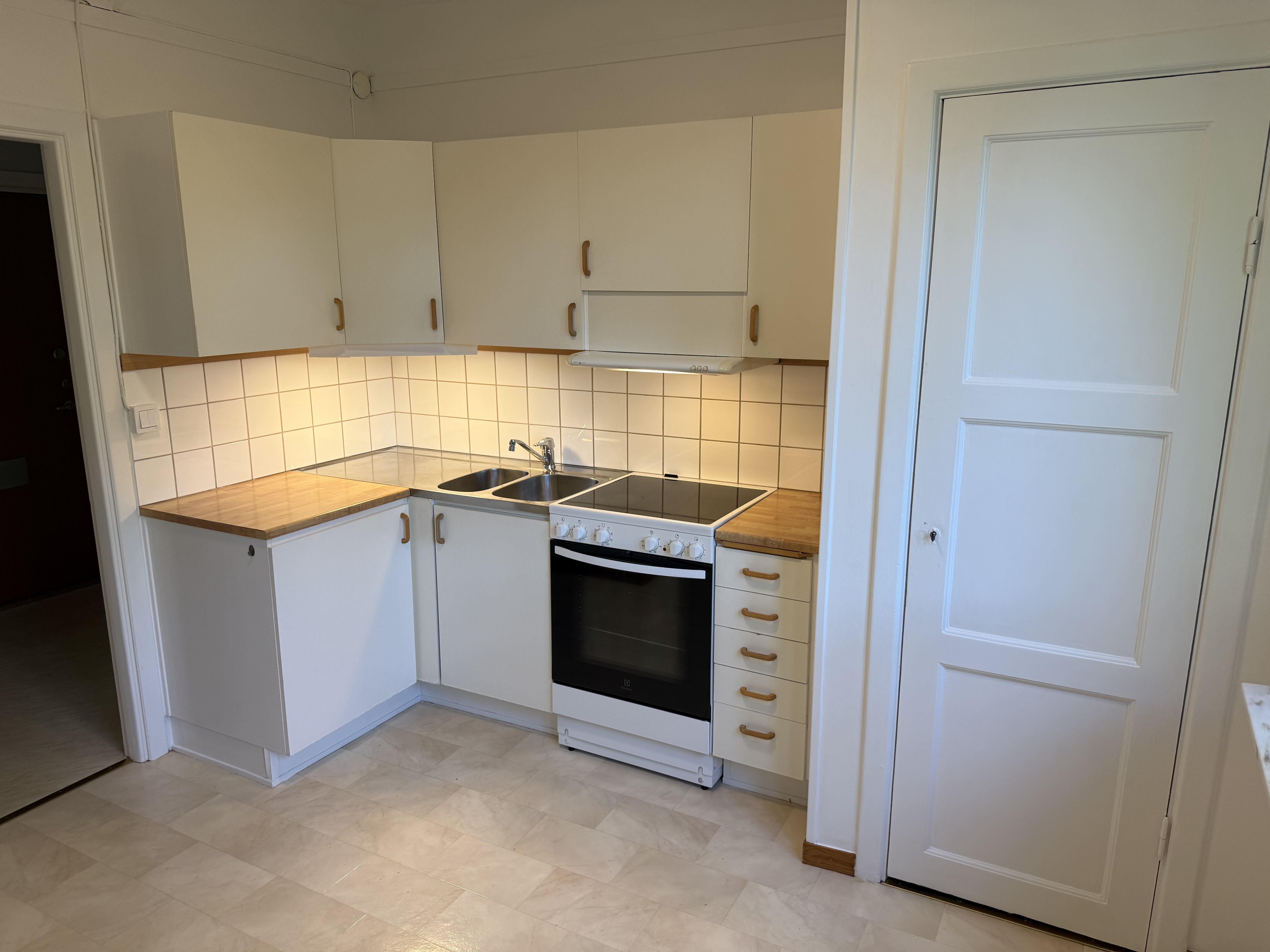 Lägenhet, 1 rooms, 38 sqm, Örebro