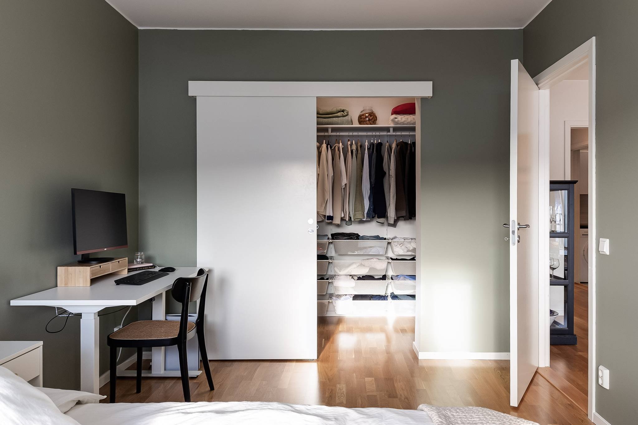 Karlsdalsallén, Örebro — photo 5