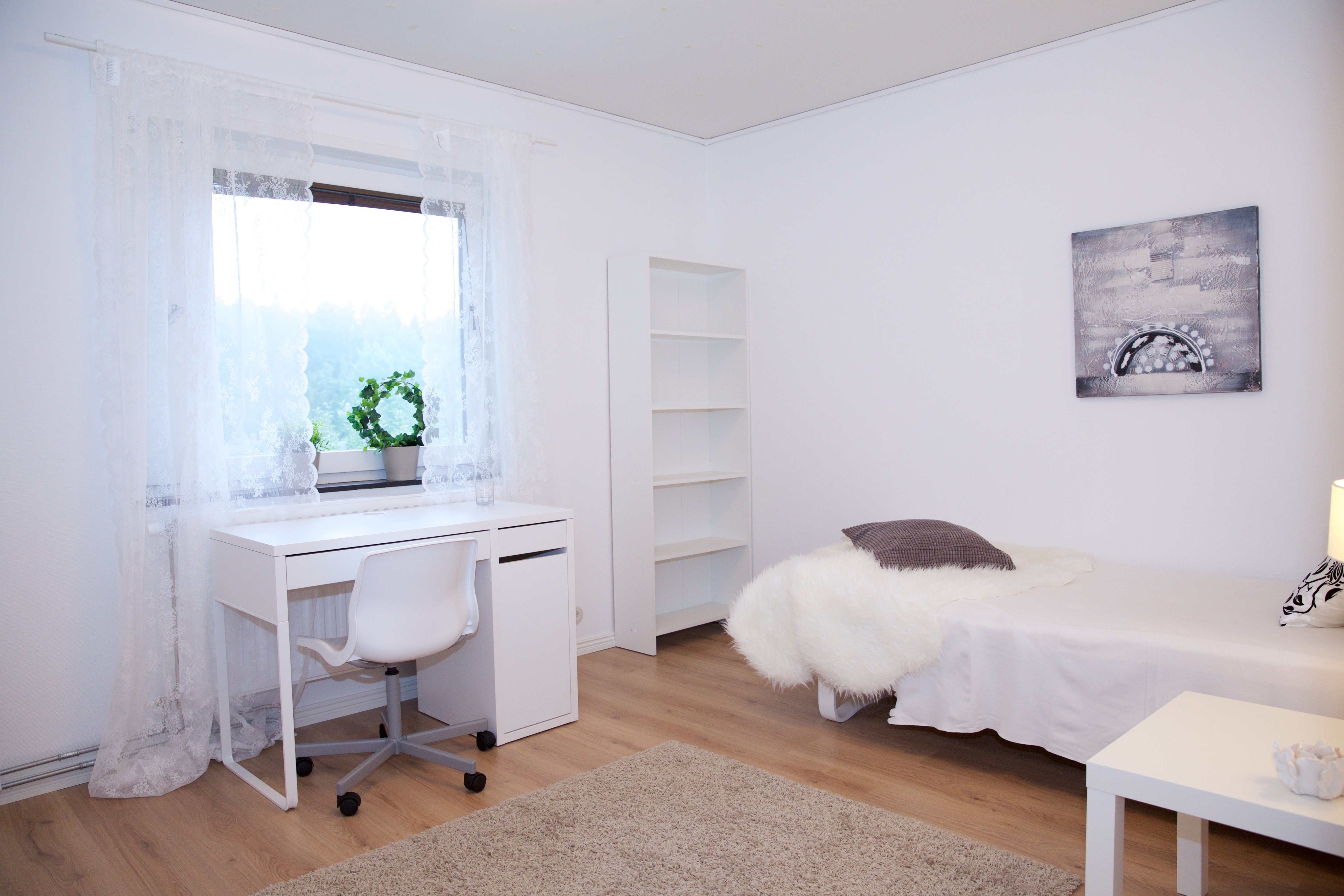 Lägenhet, 13 rum, 30 kvm, Örebro