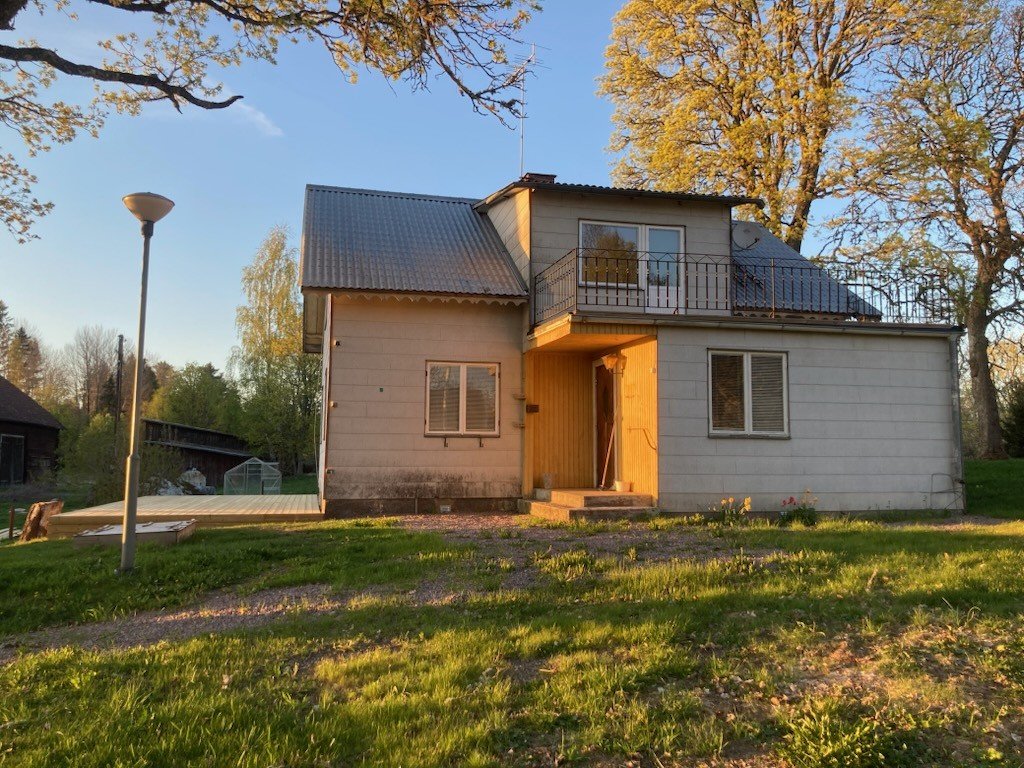 Ovanby