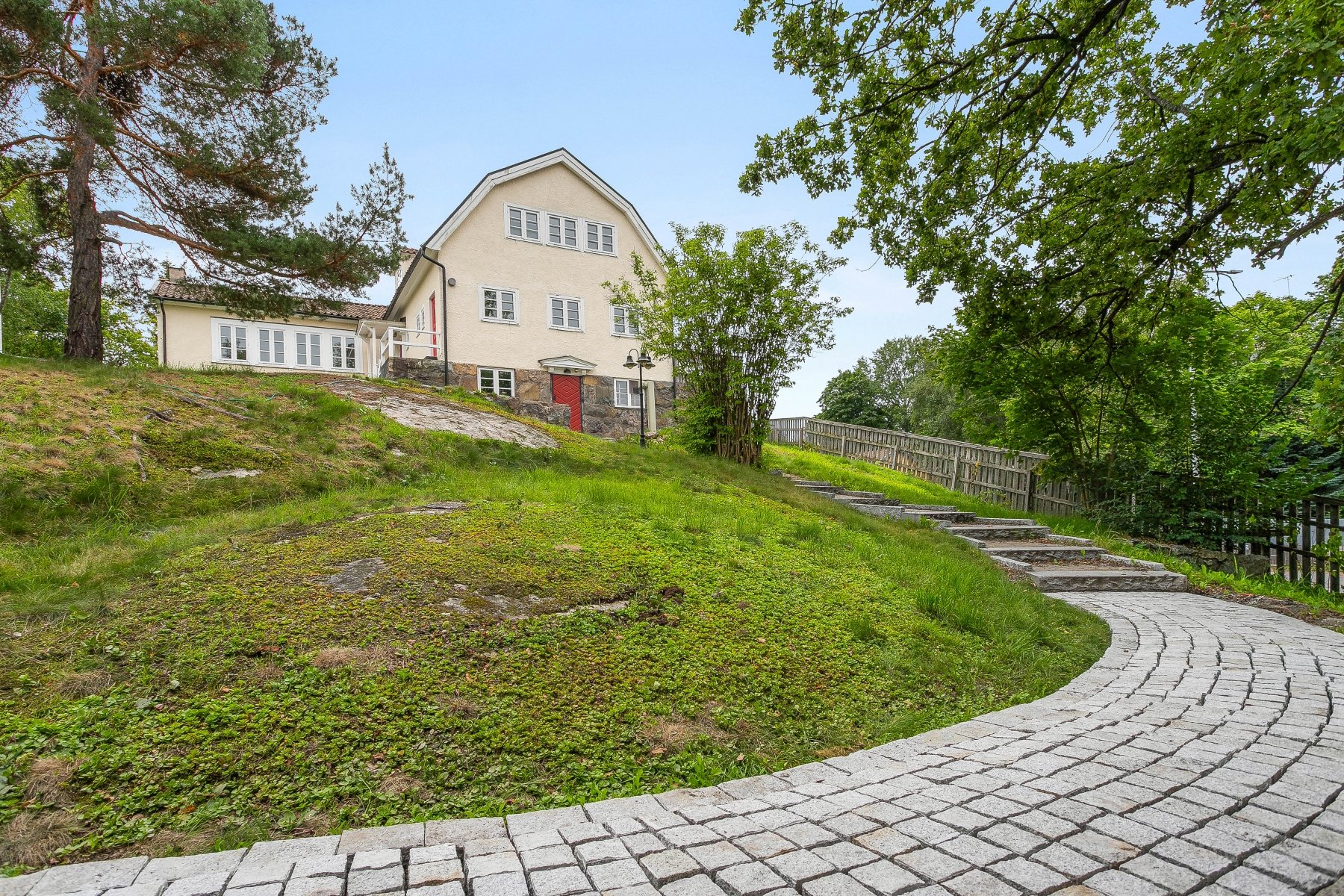 Drottningvägen