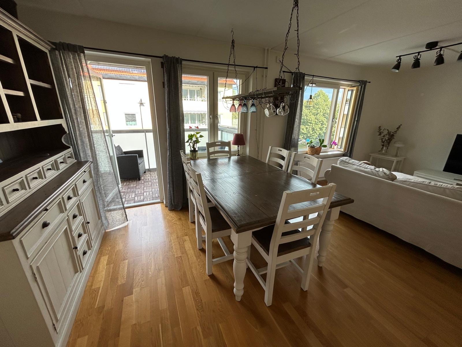 2 rum och kök, Älvsjö — 14 000 kr/mån — bild 2